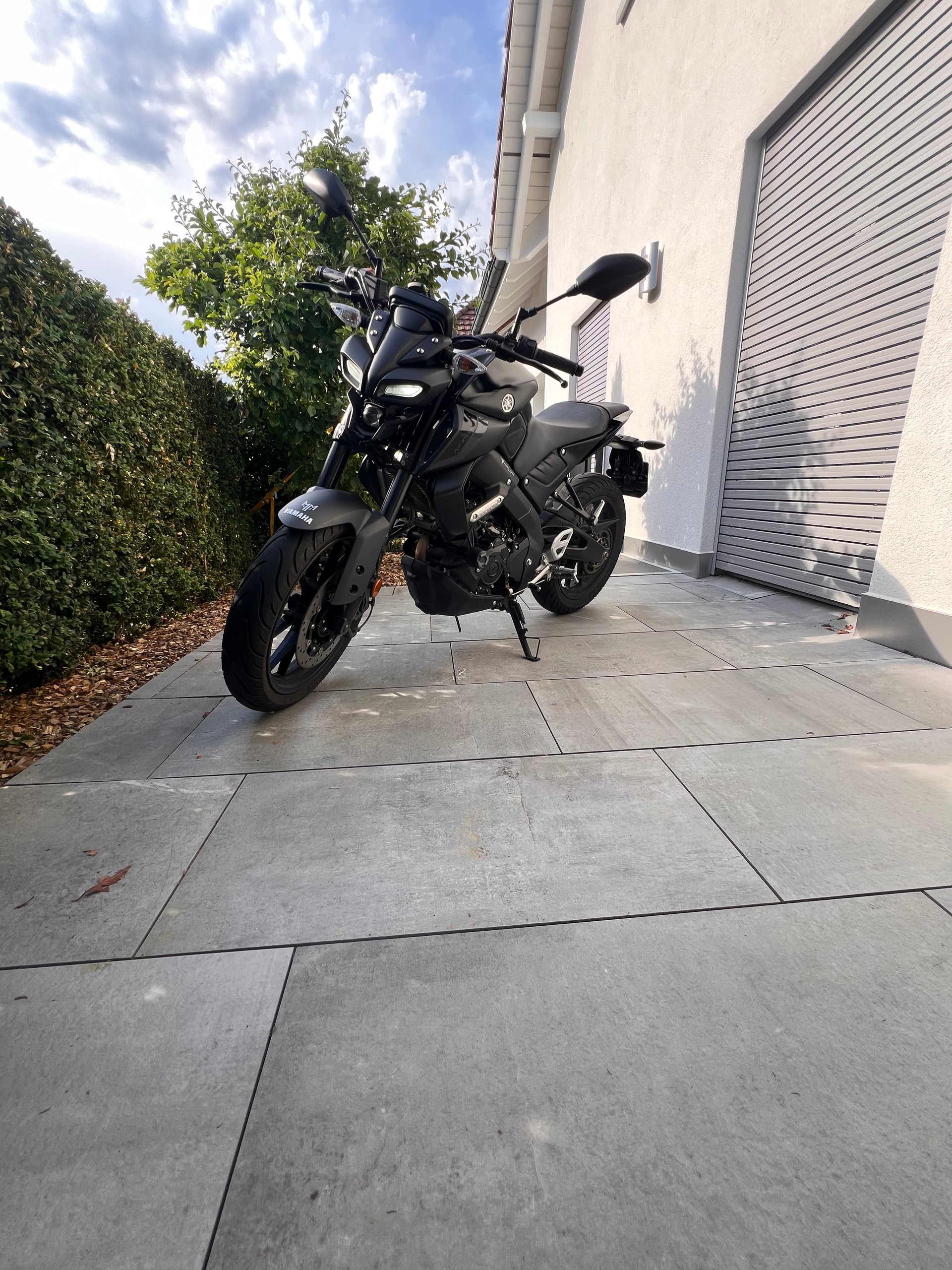 YAMAHA MT-125 ABS-image-1