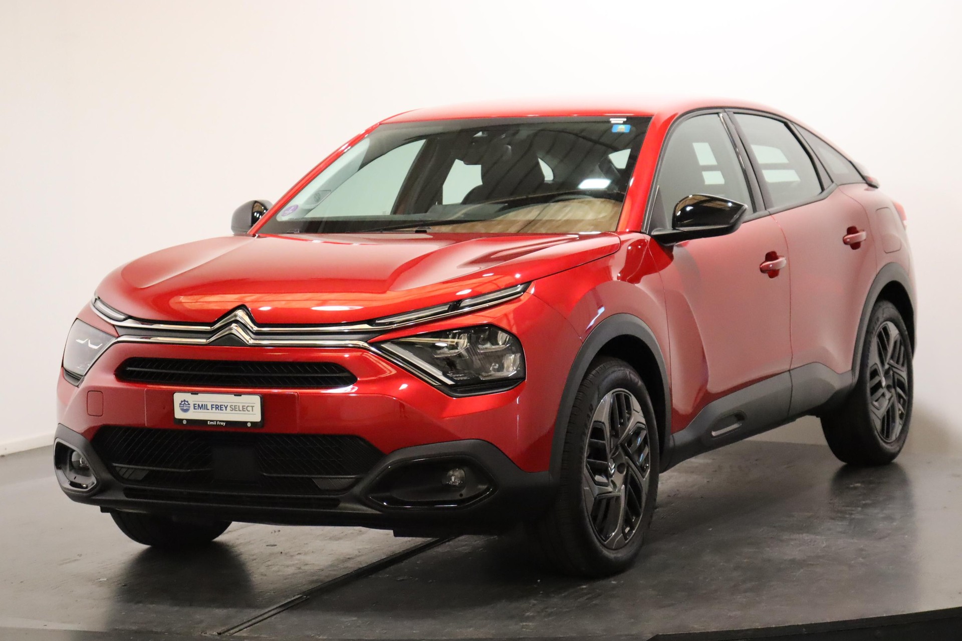 CITROEN C4 1.2 PureTech Swiss Edition