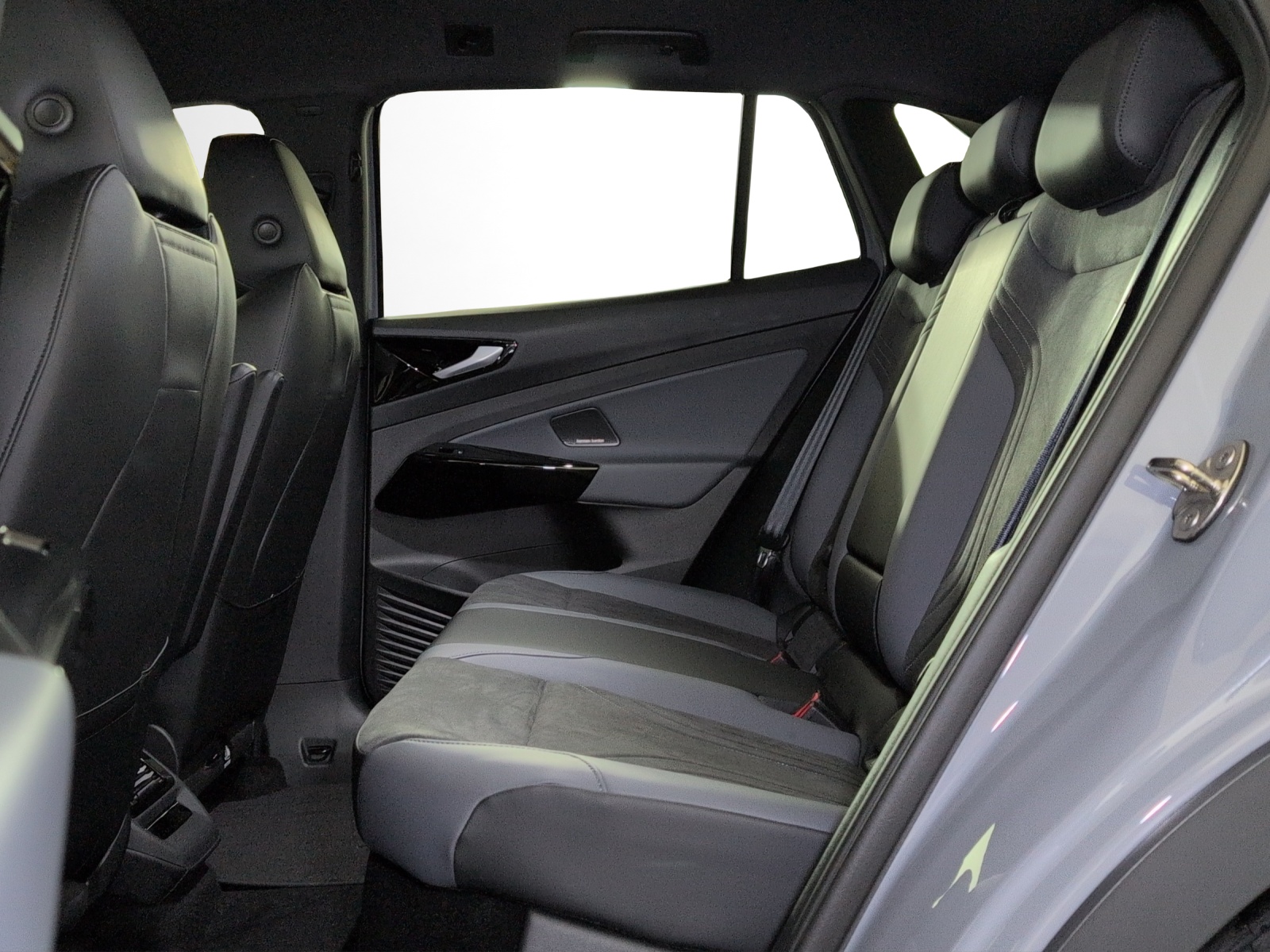 VW ID.4 Pro 77 kWh 4 Motion-image-7