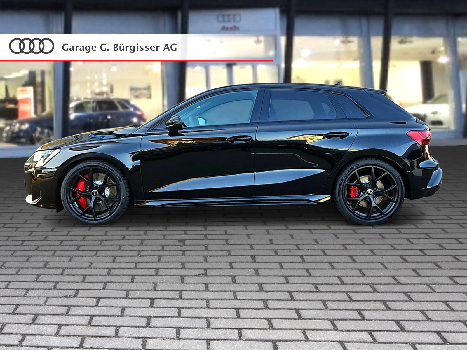 AUDI RS3 Sportback 2.5 TSI quattro S-tronic Mythosschwarz Metallic-showroom-element-2