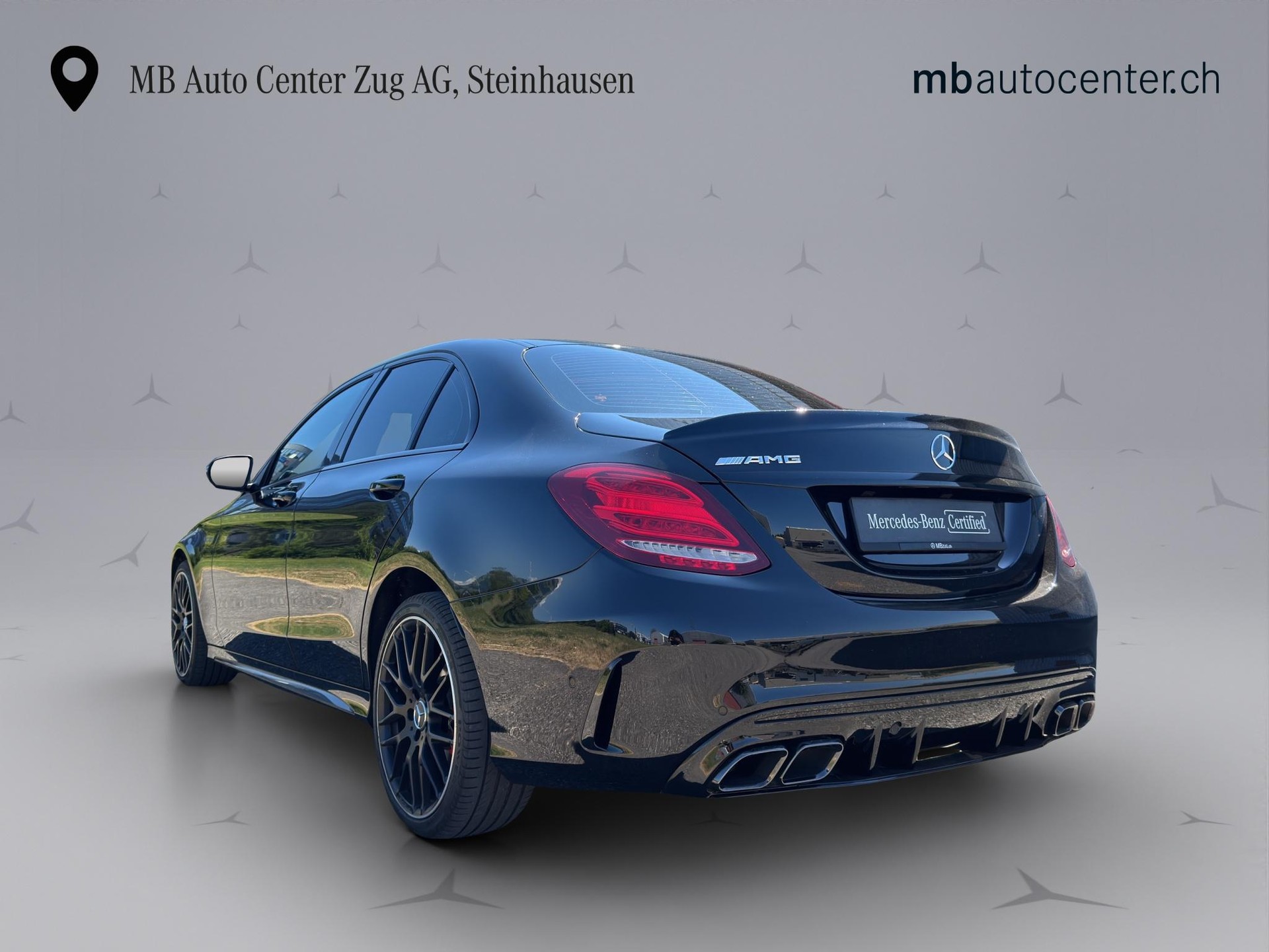 MERCEDES-BENZ C 250 AMG Line-showroom-element-3