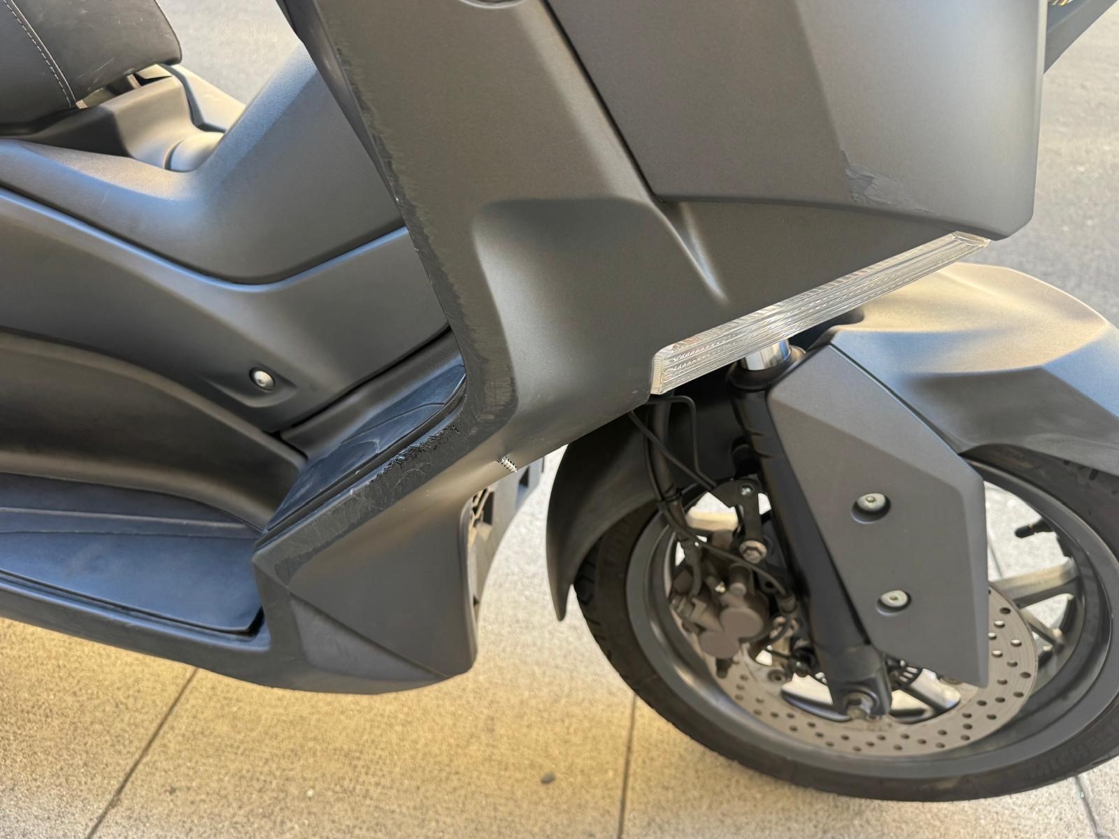 YAMAHA X-Max CZD 300 ABS-image-5
