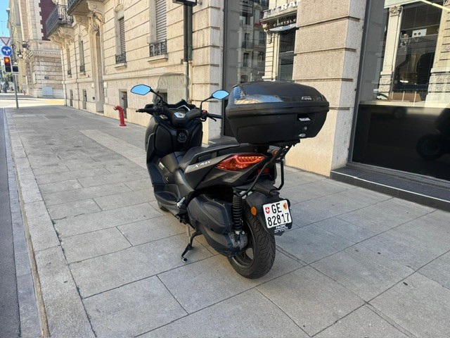 YAMAHA X-Max CZD 300 ABS-image-6