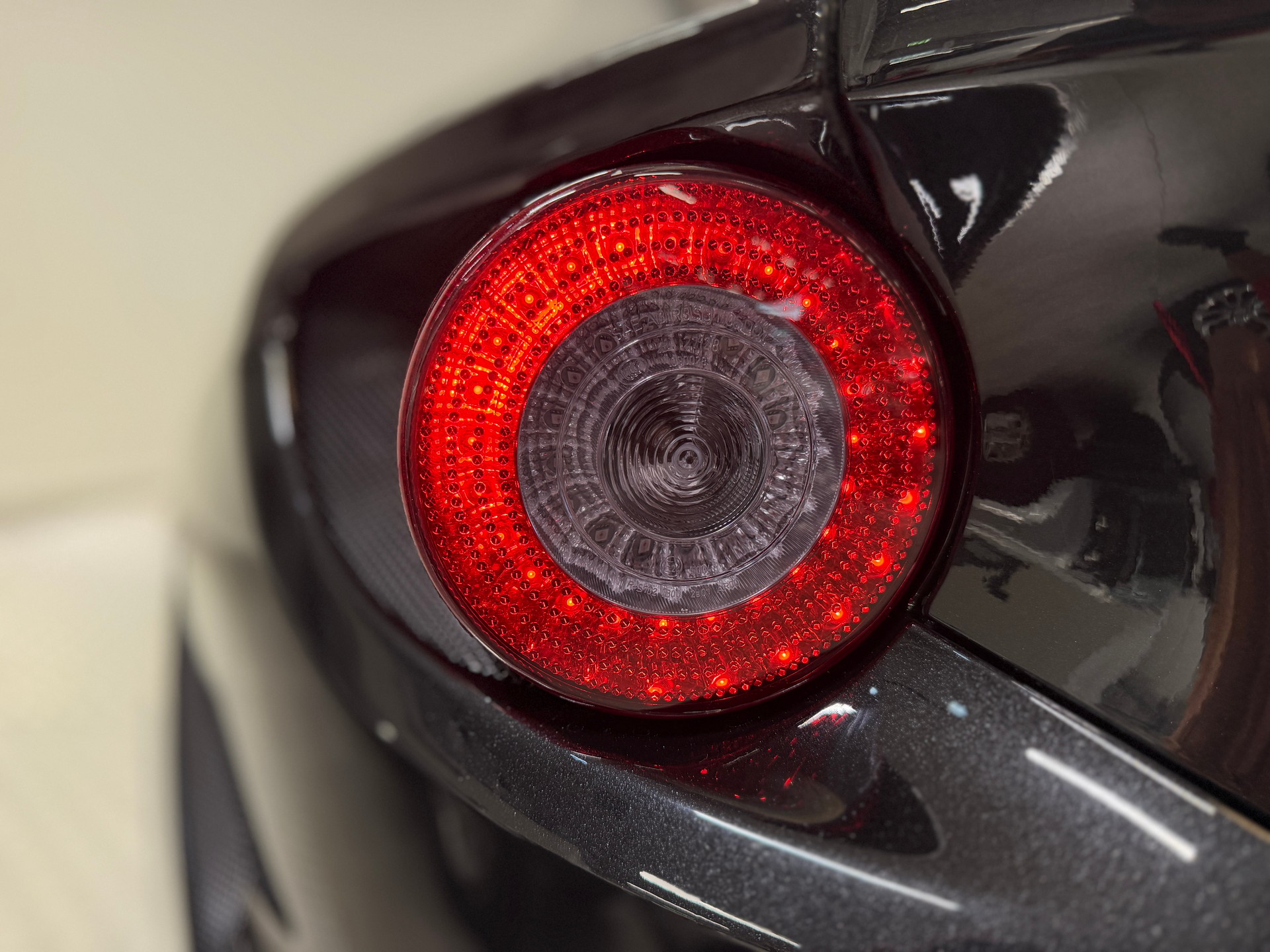 FERRARI FF-image-26
