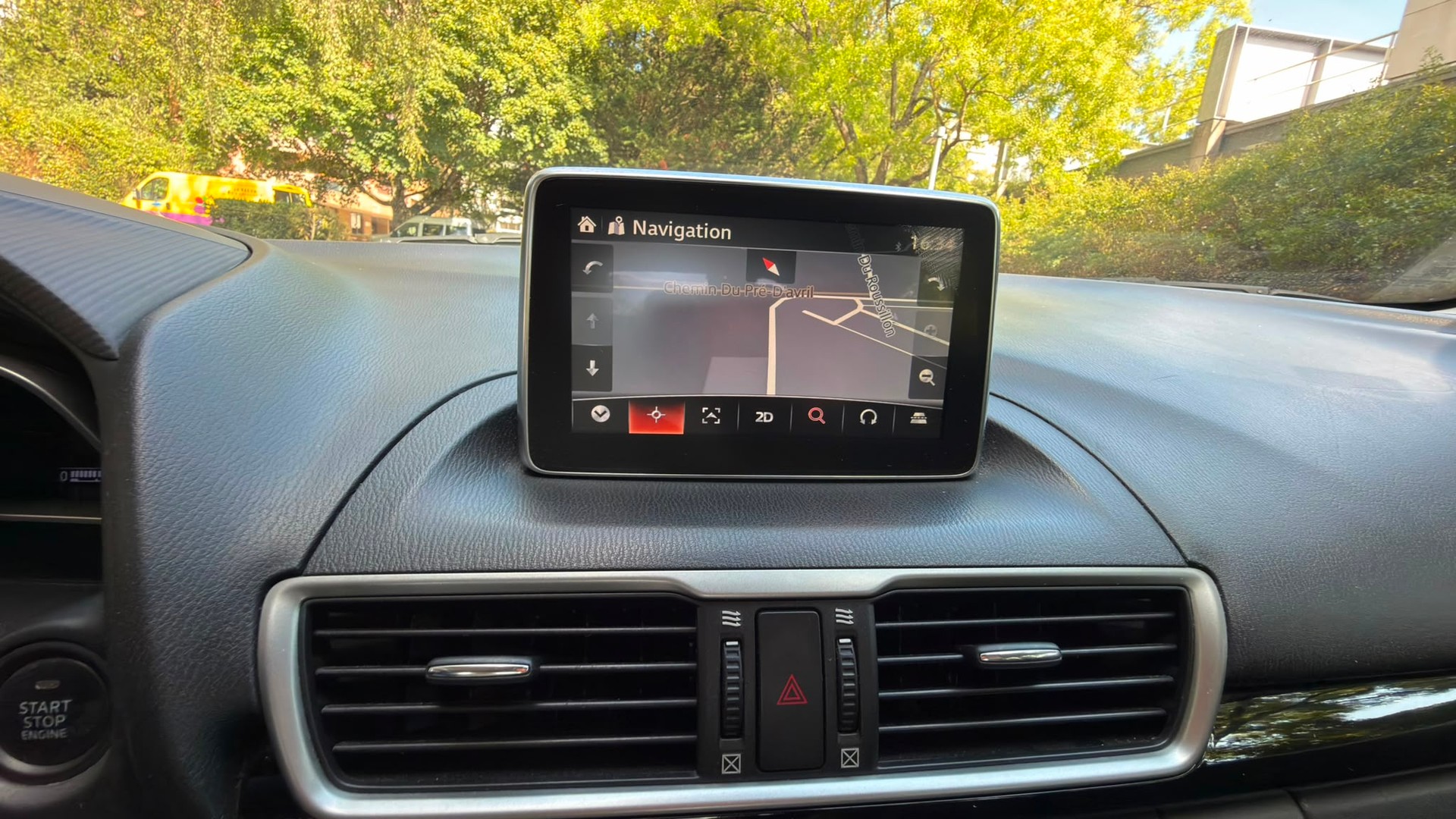MAZDA 3 1.5 16V Ambition Plus-image-4