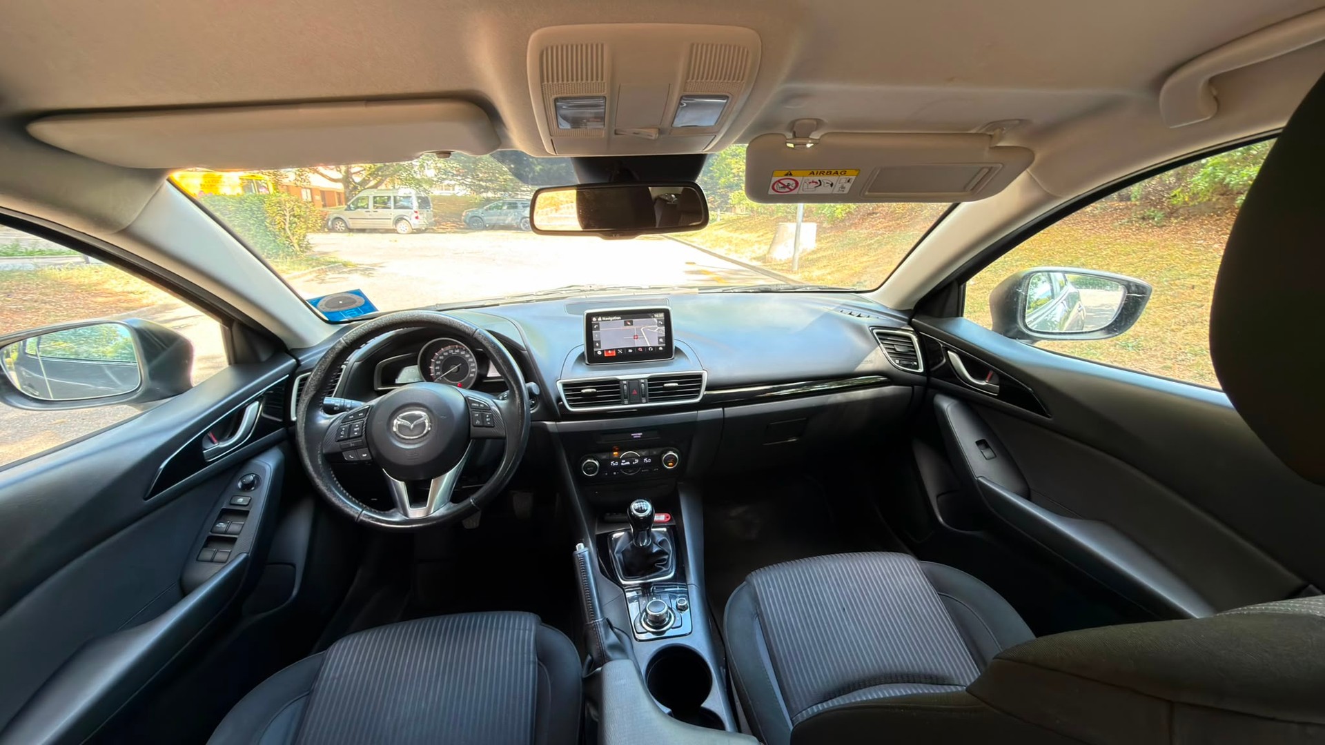 MAZDA 3 1.5 16V Ambition Plus-showroom-element-3