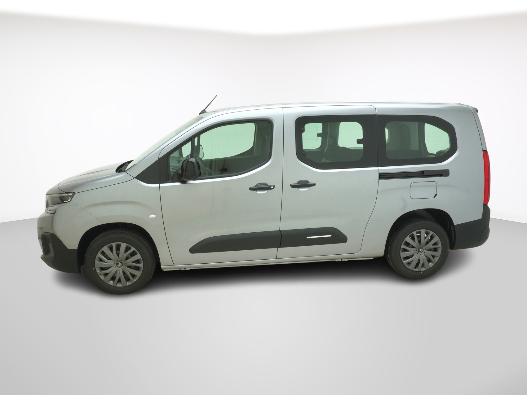 CITROEN Berlingo XL 1.5 BlueHDi 130 Plus-showroom-element-1