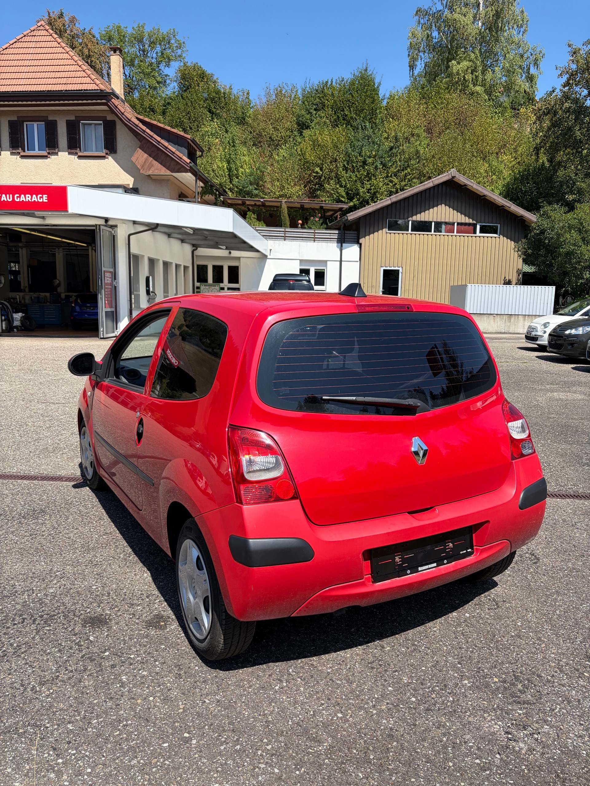 RENAULT Twingo 1.2 Authentique-showroom-element-3