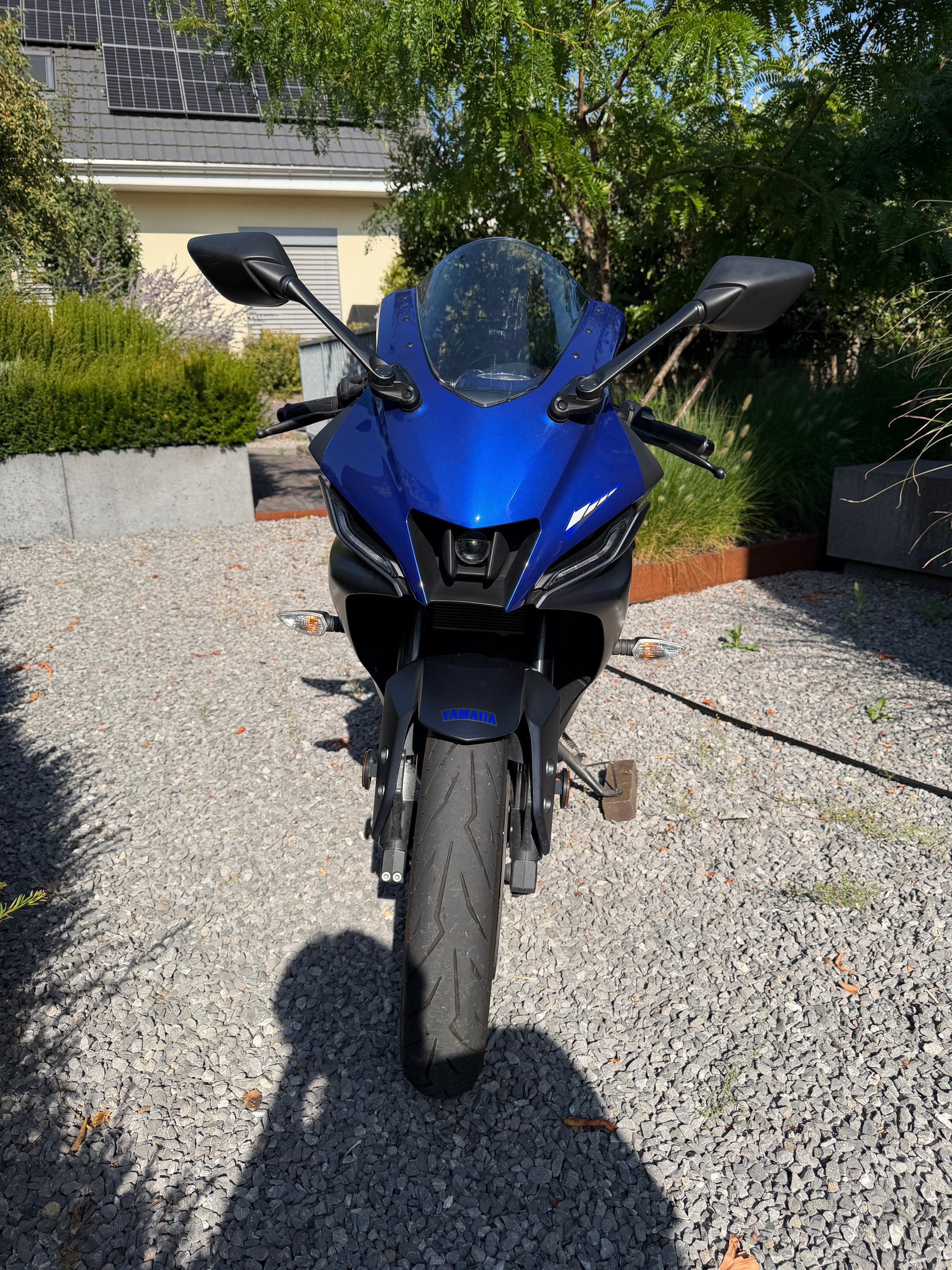 YAMAHA YZF-R 125 ABS-image-1