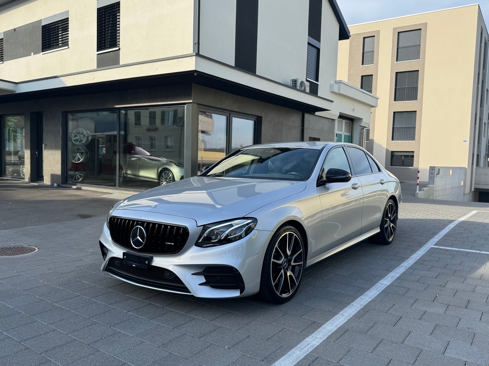 MERCEDES-BENZ E 43 AMG 4Matic 9G-Tronic