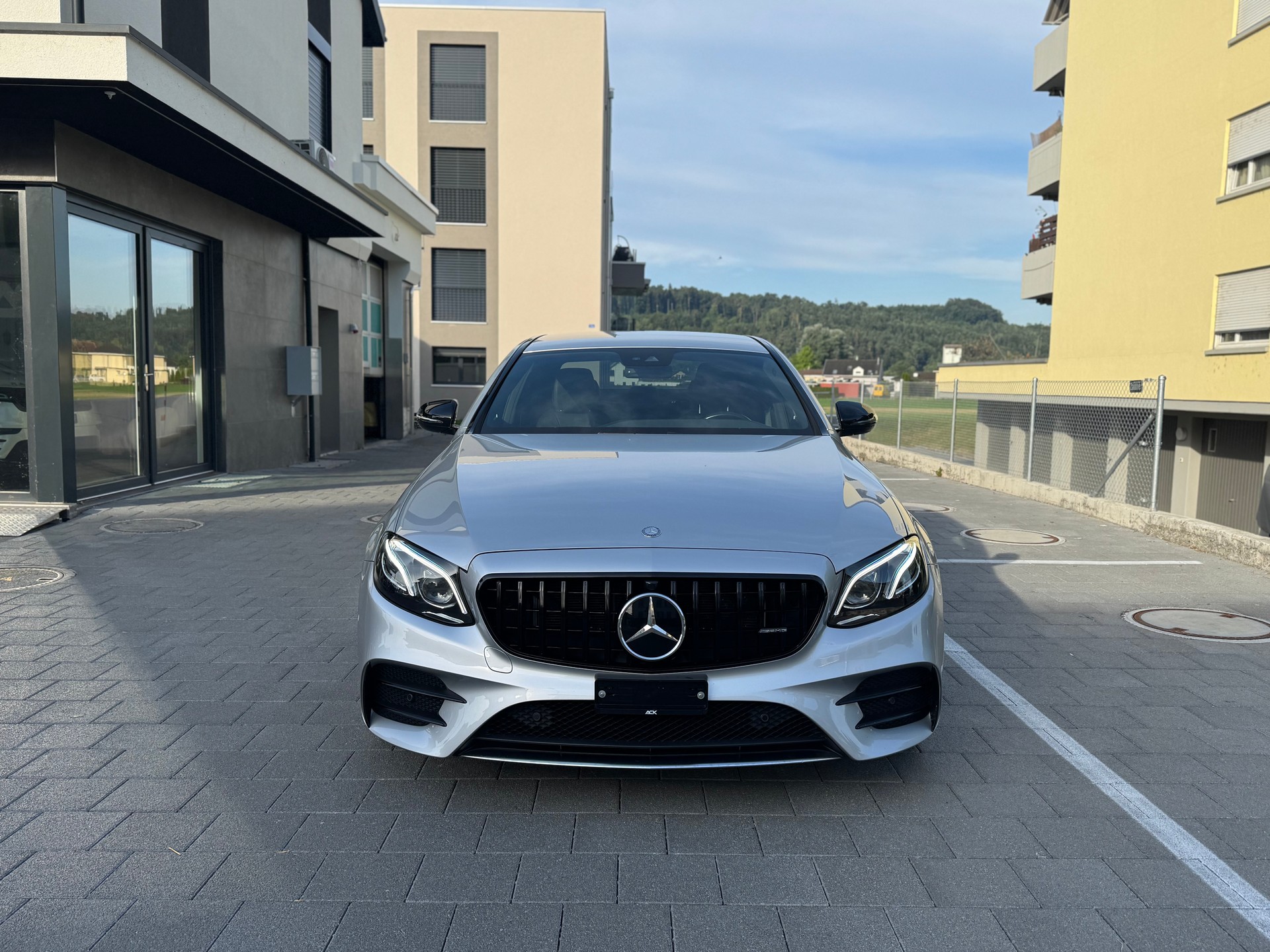 MERCEDES-BENZ E 43 AMG 4Matic 9G-Tronic-image-8