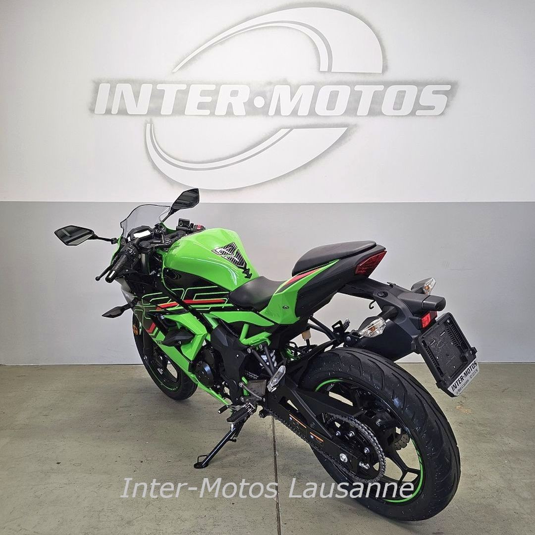 KAWASAKI NINJA 125-image-4