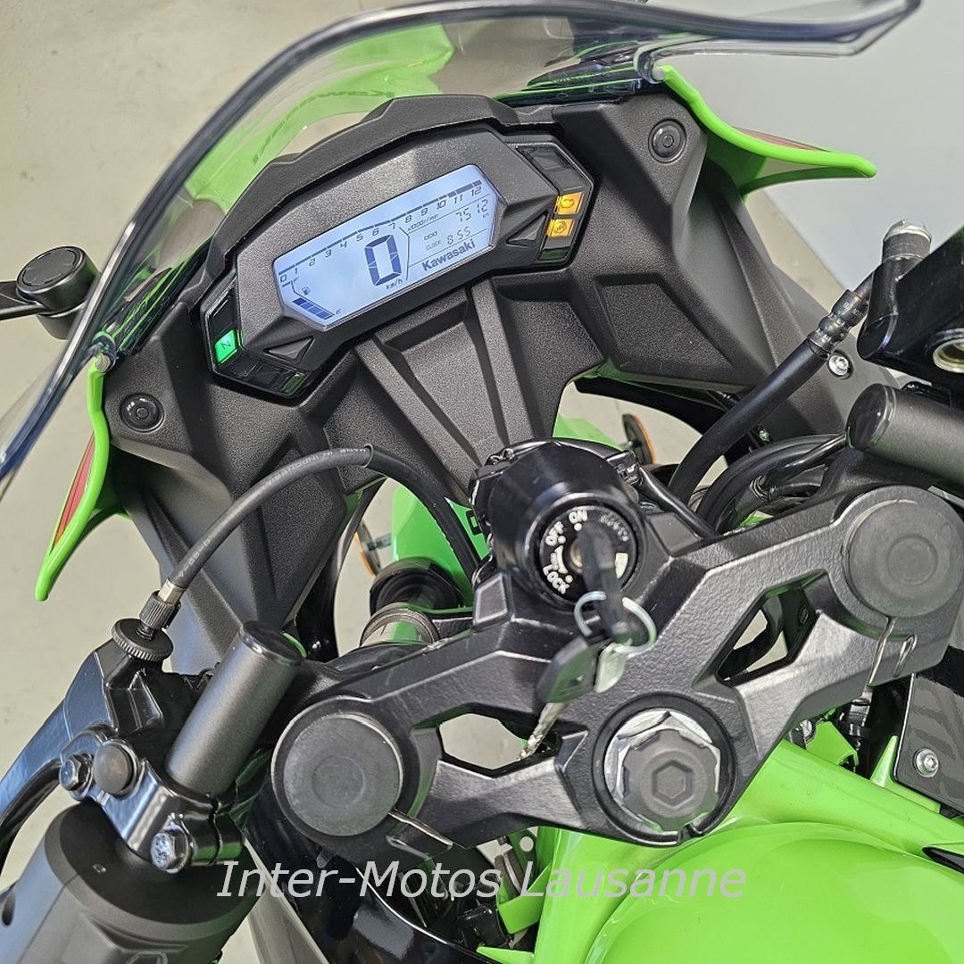 KAWASAKI NINJA 125-image-6