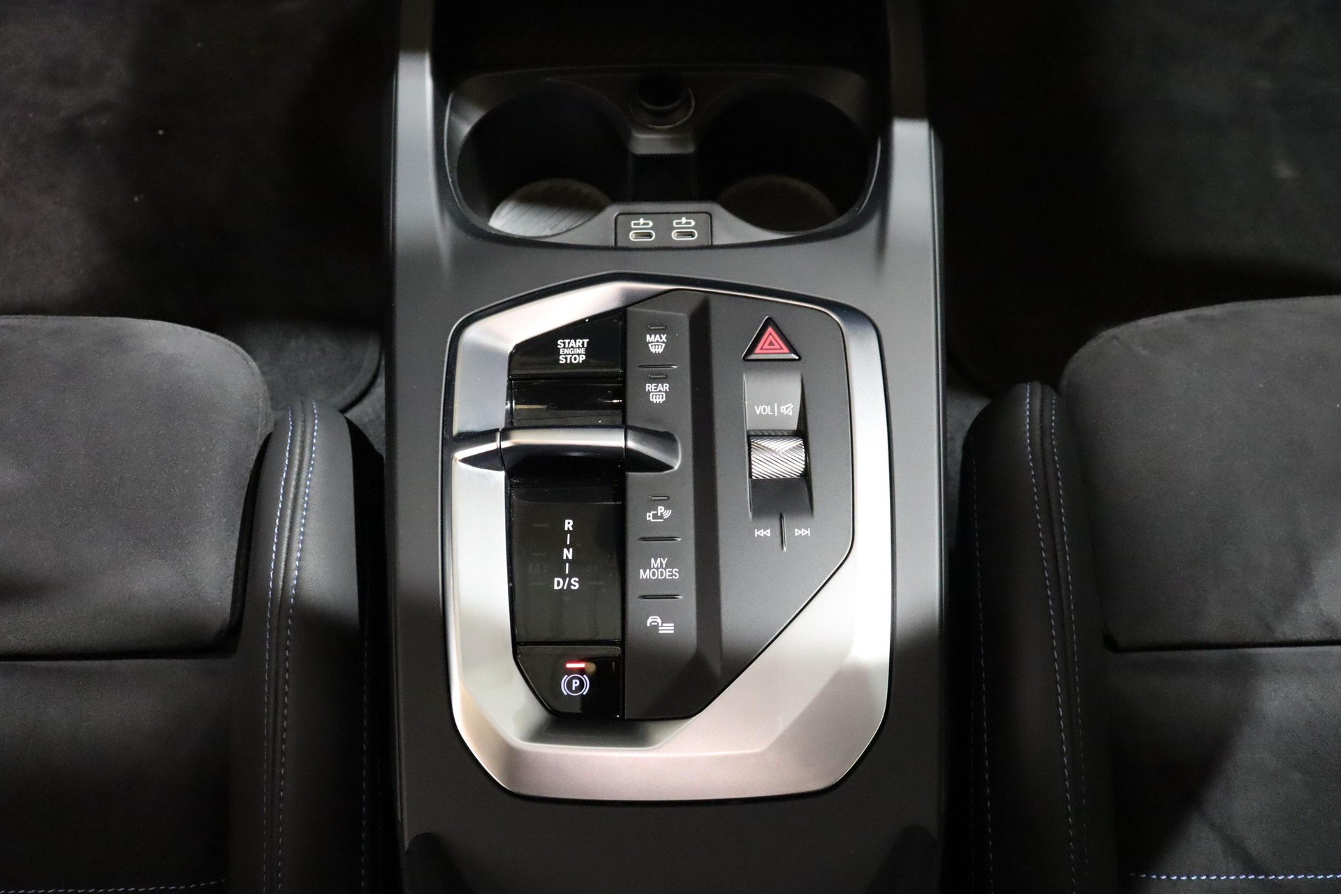 BMW M235i xDrive Gran Coupé-image-9