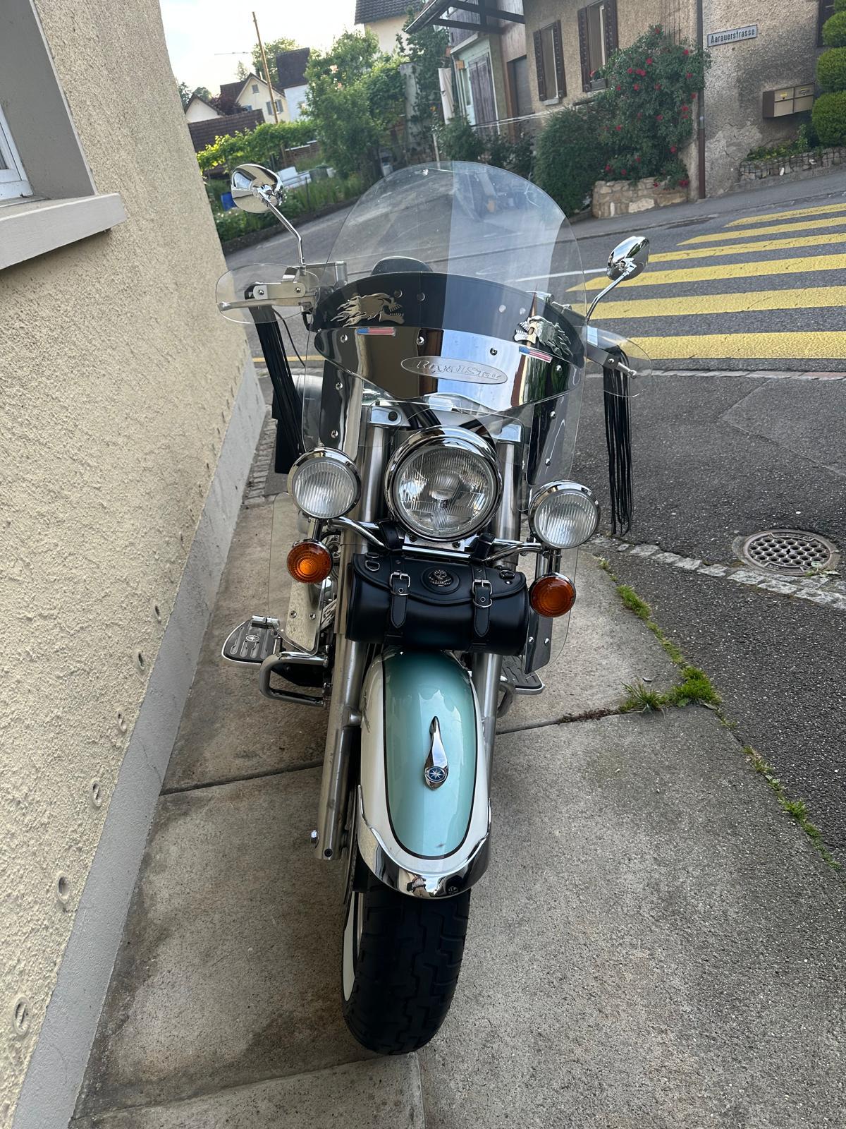 YAMAHA XVZ 1300 A Royal Star-image-1