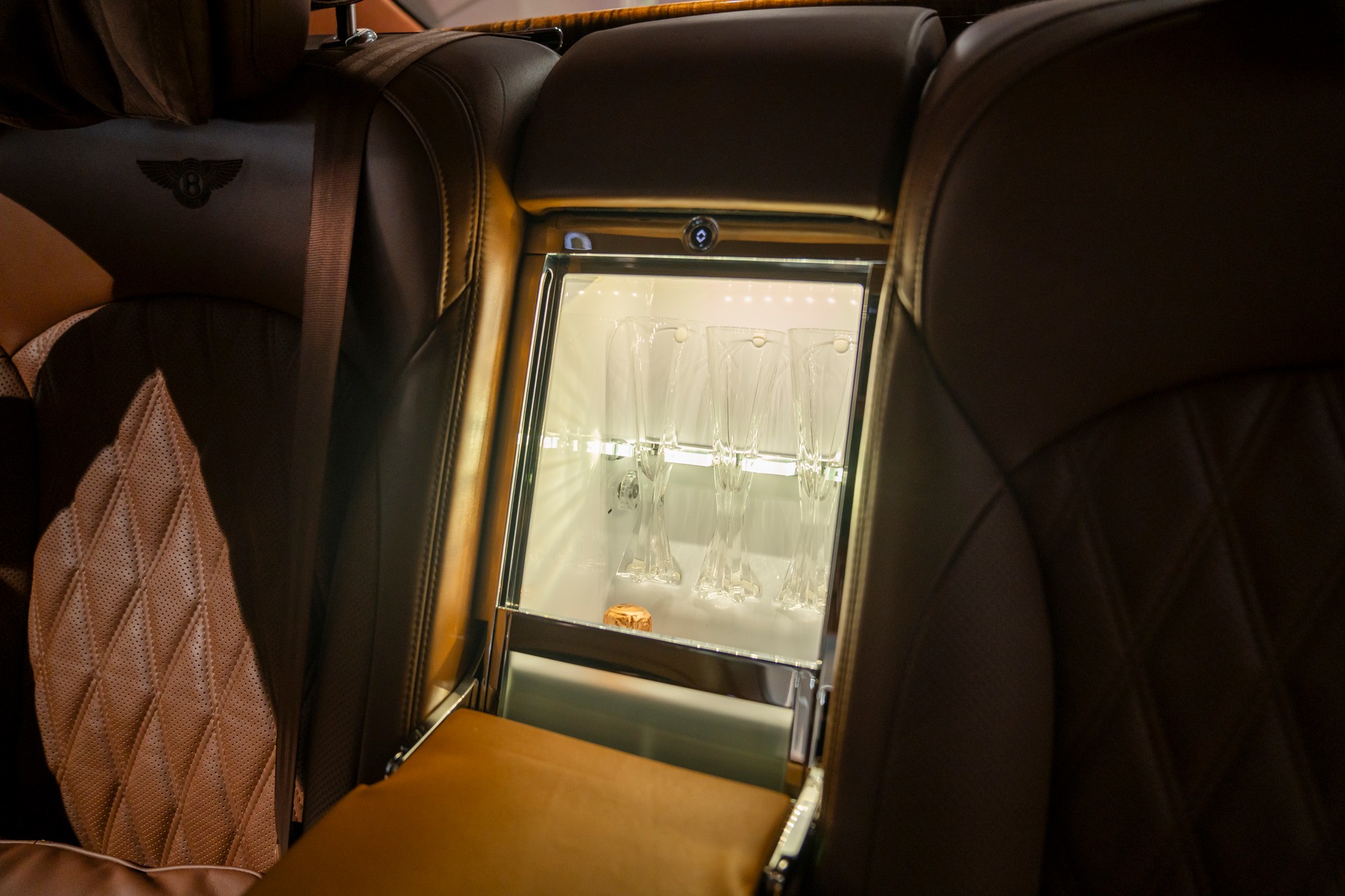BENTLEY Mulsanne Speed-image-22