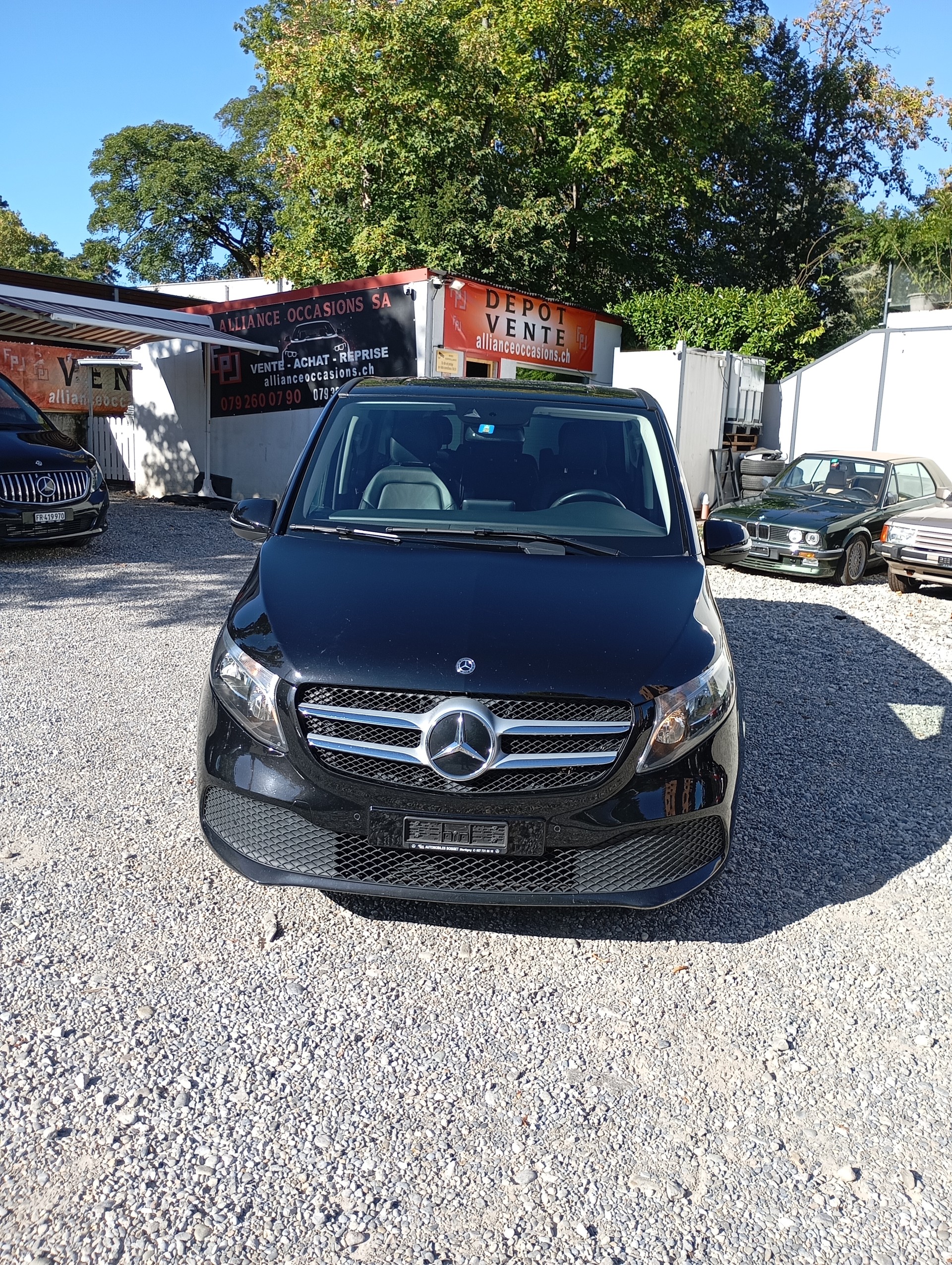 MERCEDES-BENZ V 220 d lang 4Matic 9G-Tronic-showroom-element-1
