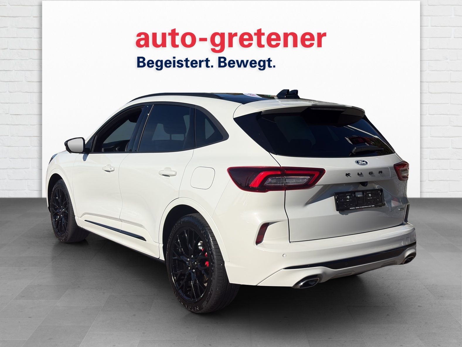 FORD Kuga 2.5 Hybrid Sound Edition 4x4-showroom-element-1