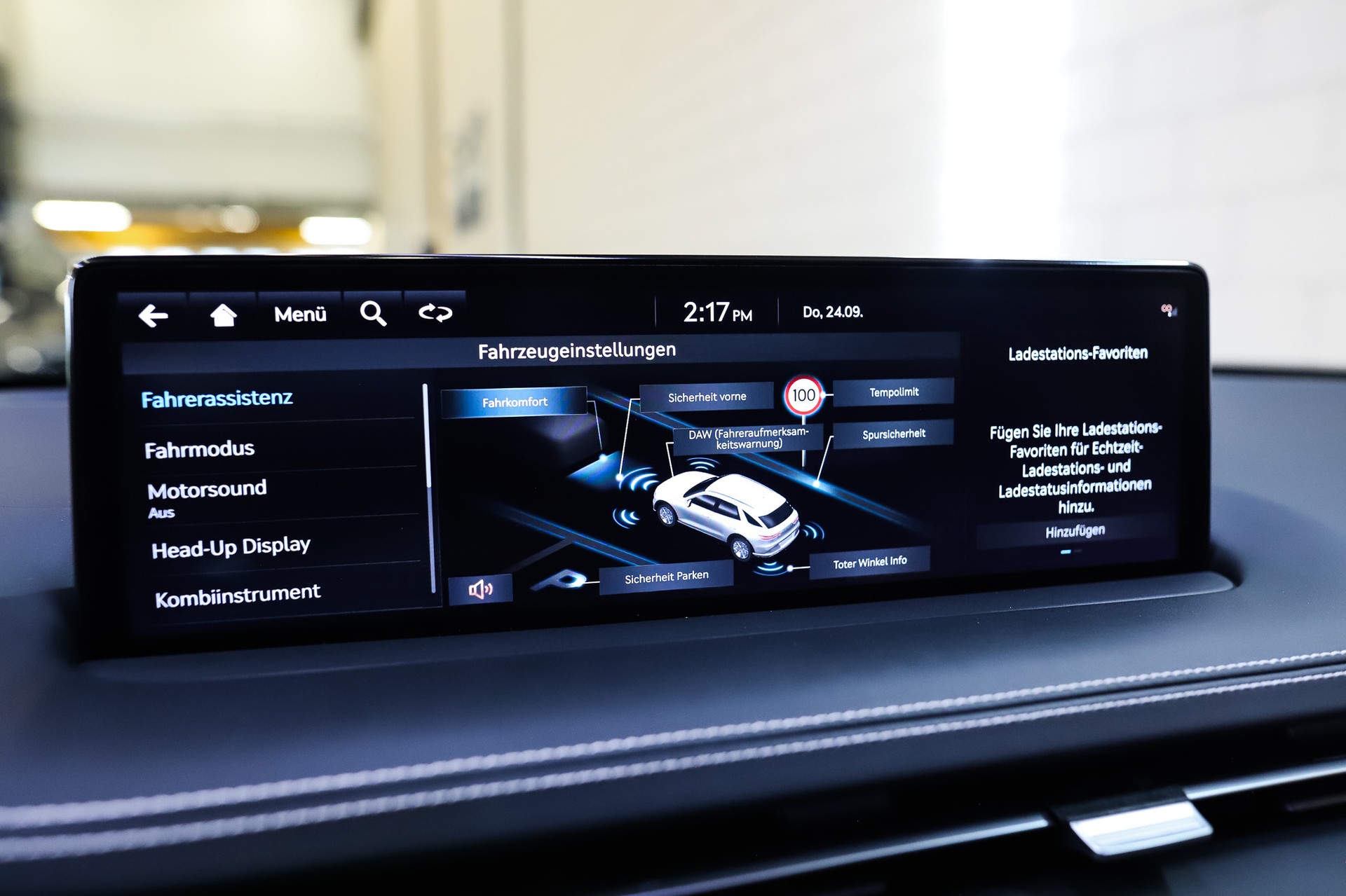 GENESIS GV70 Electrified Sport kWh 77,4 AWD * Savile Silver *-image-13