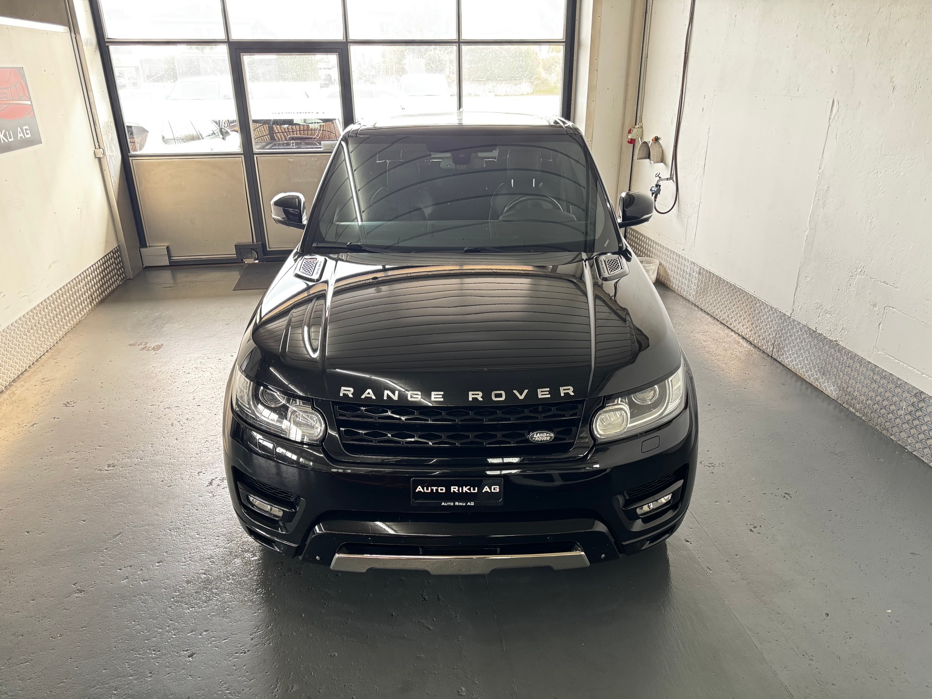 LAND ROVER Range Rover Sport 5.0 V8 SC Autobiography DynamicA-showroom-element-2