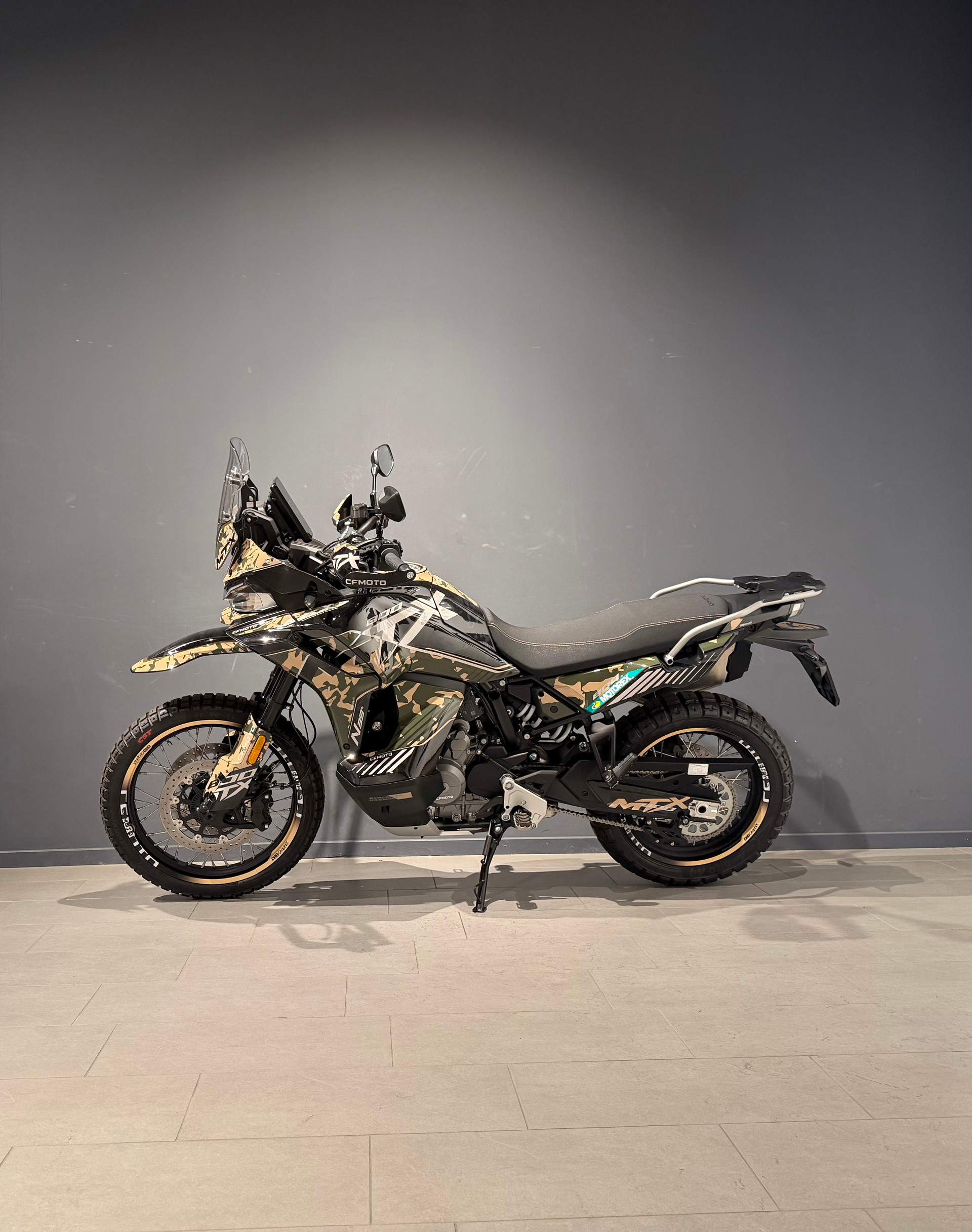 CF MOTO folierte 800 MT-X 830mm-showroom-element-3