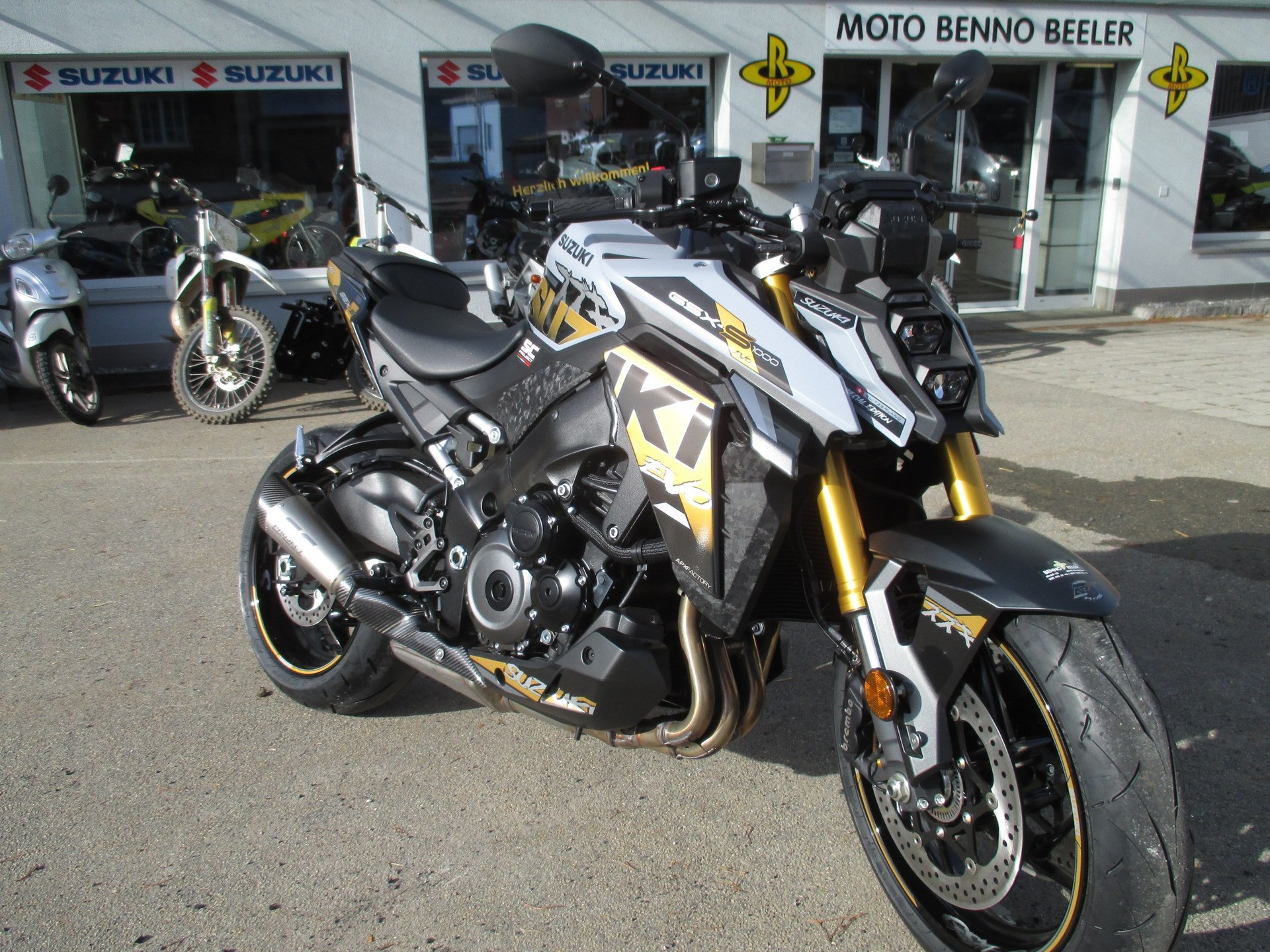 SUZUKI GSX-S 1000 Evo-image-4