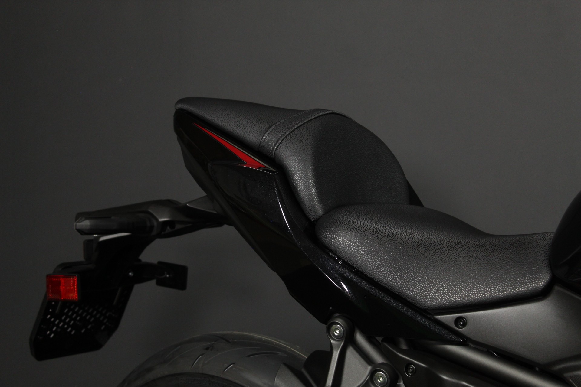 KAWASAKI Z 650 (50/35 KW)-image-5