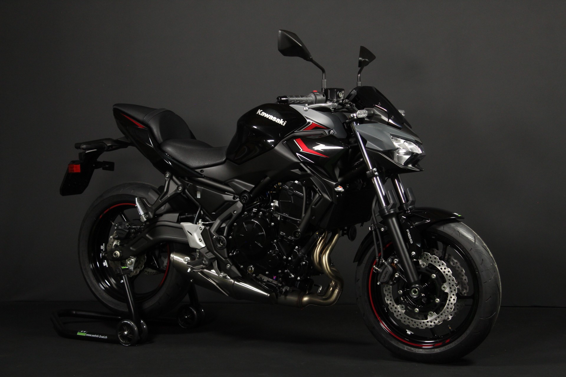 KAWASAKI Z 650 (50/35 KW)-image-2