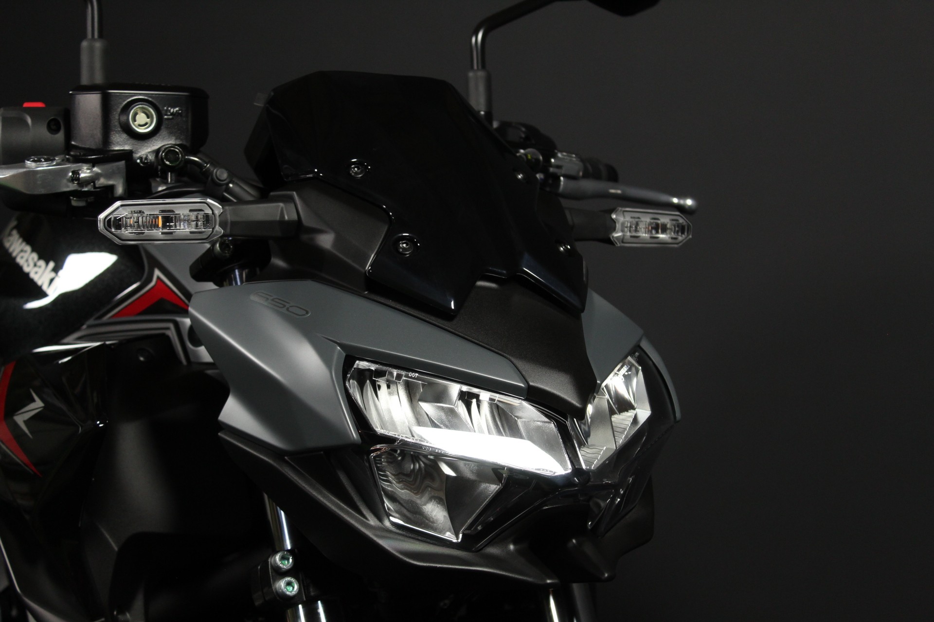 KAWASAKI Z 650 (50/35 KW)-image-3