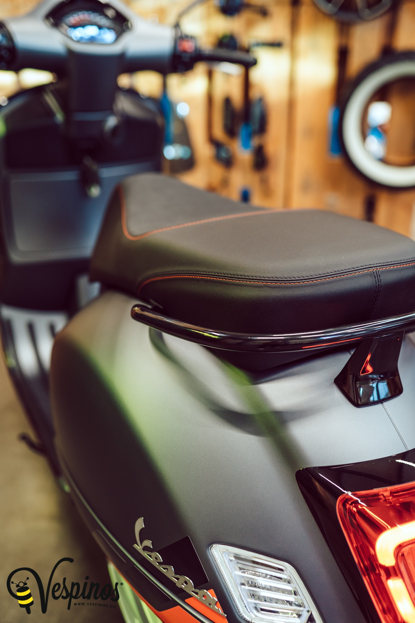 PIAGGIO Vespa GTS 125 Super Sport RST Euro 5+-image-8