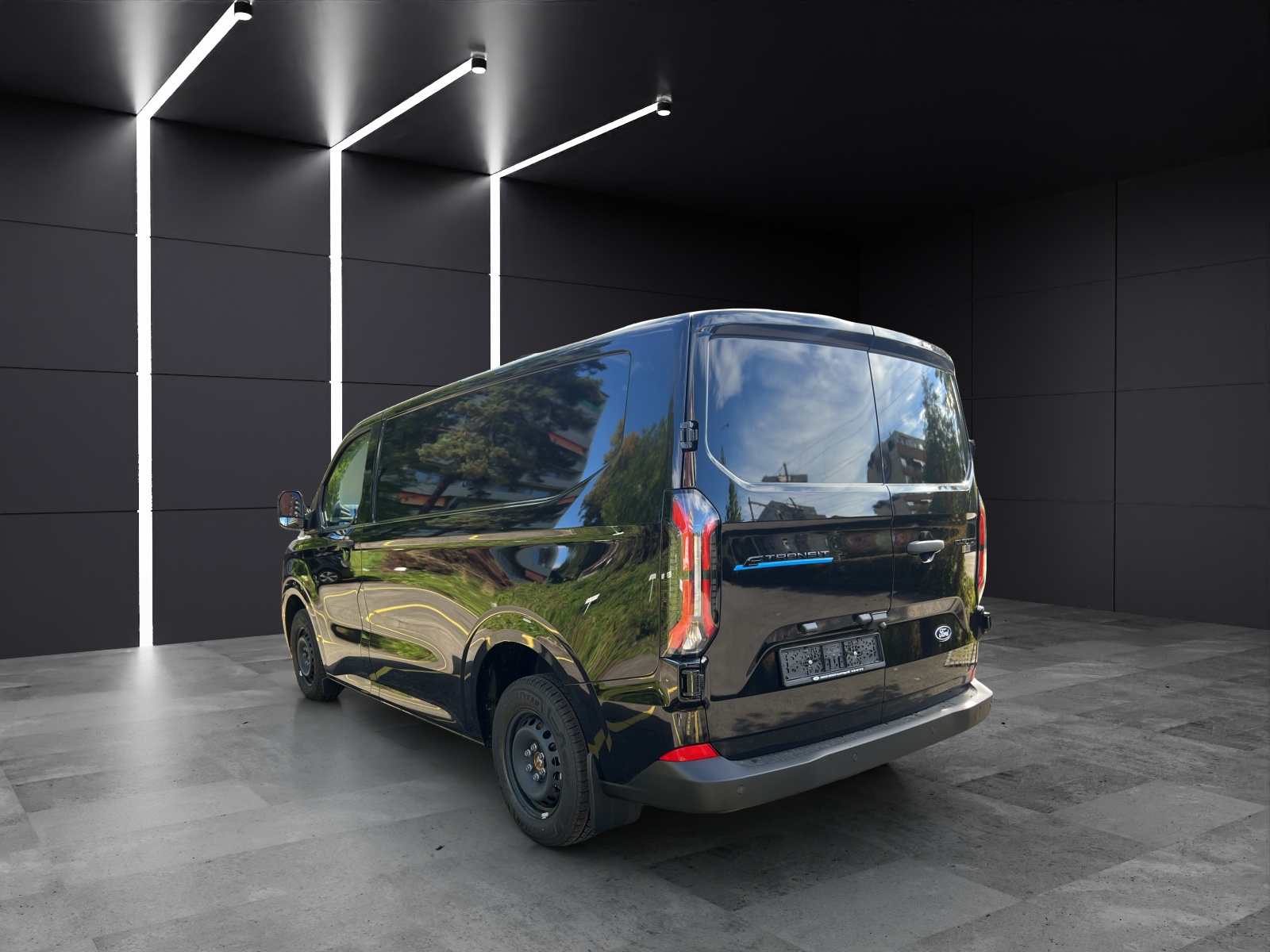 FORD E-Transit C Van 320 L1 Trend-showroom-element-3