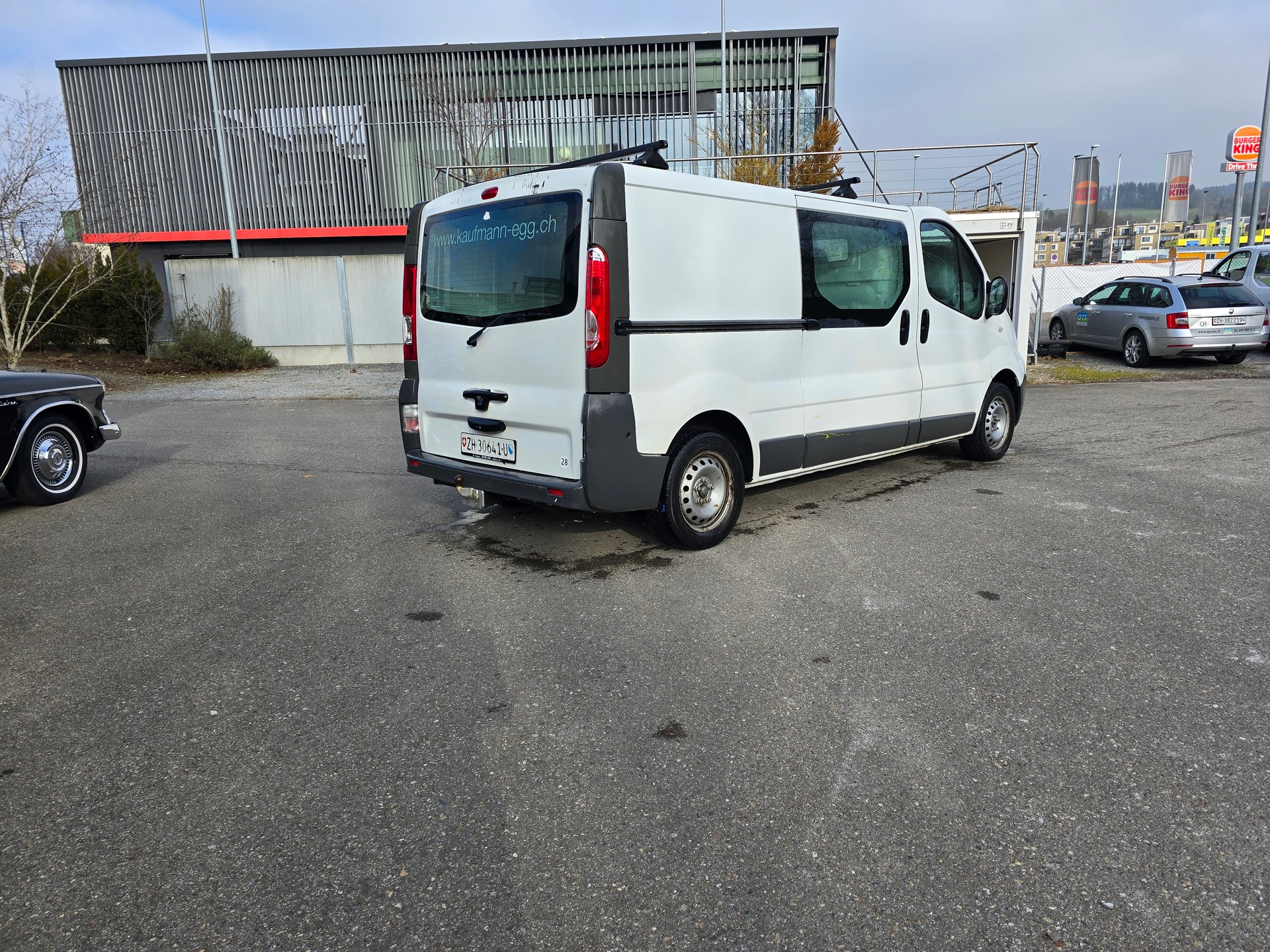 RENAULT Trafic 2.0 dCi 115 2.9t L2H2-image-3
