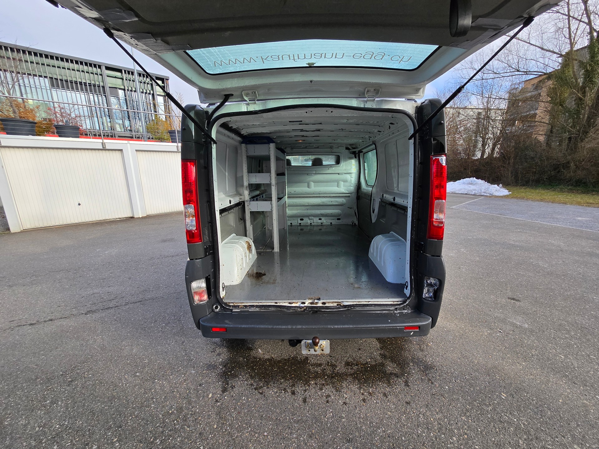 RENAULT Trafic 2.0 dCi 115 2.9t L2H2-image-7