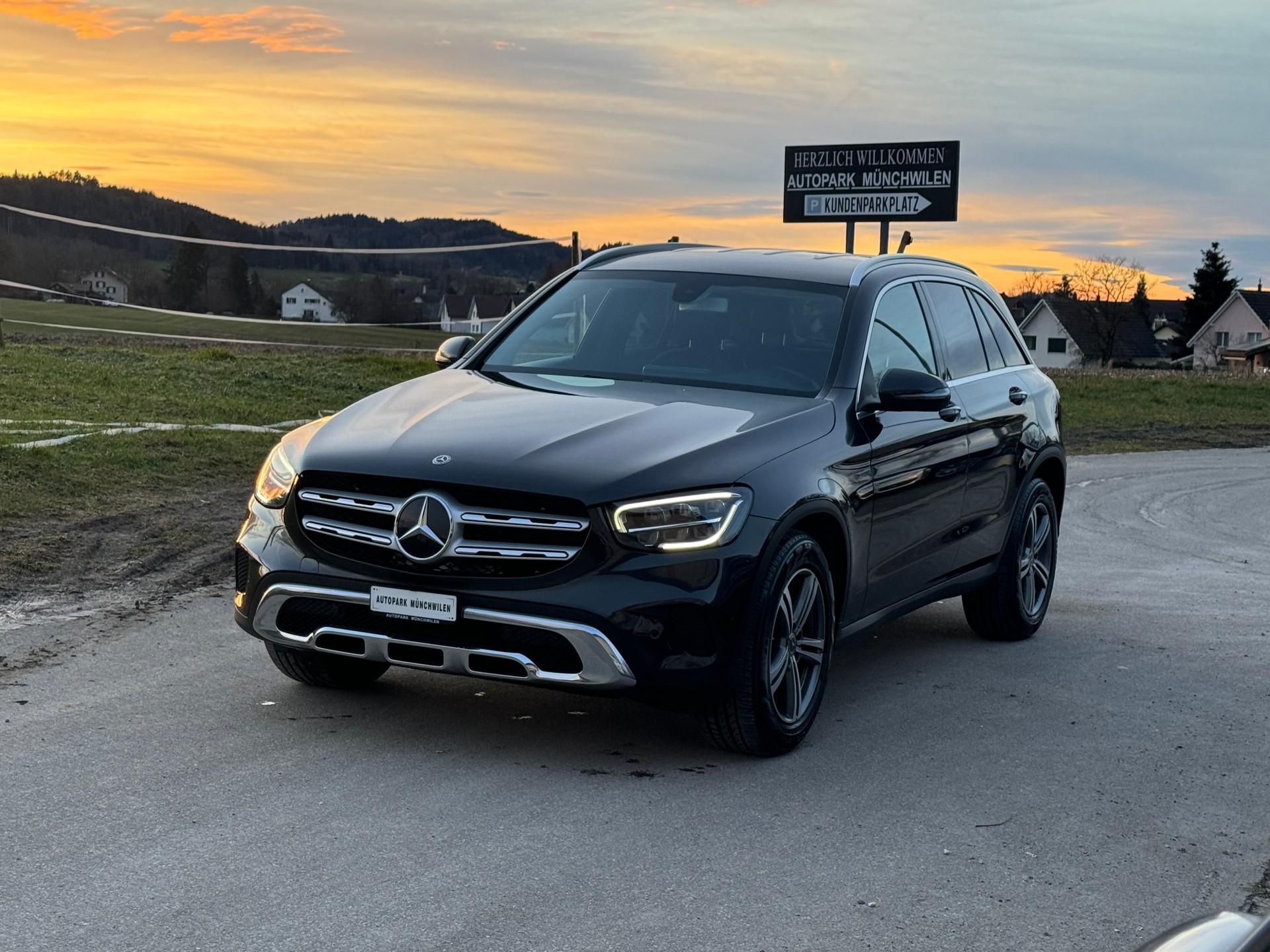 MERCEDES-BENZ GLC 220 d 4Matic 9G-Tronic