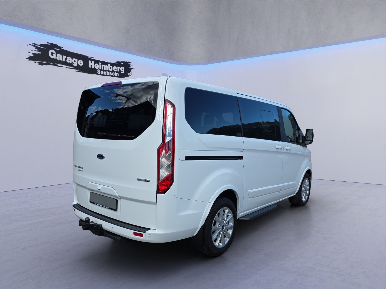 FORD Tourneo Custom 320 L1 2.0 TDCi 150PS Titanium / 8 Sitzplätze-image-2