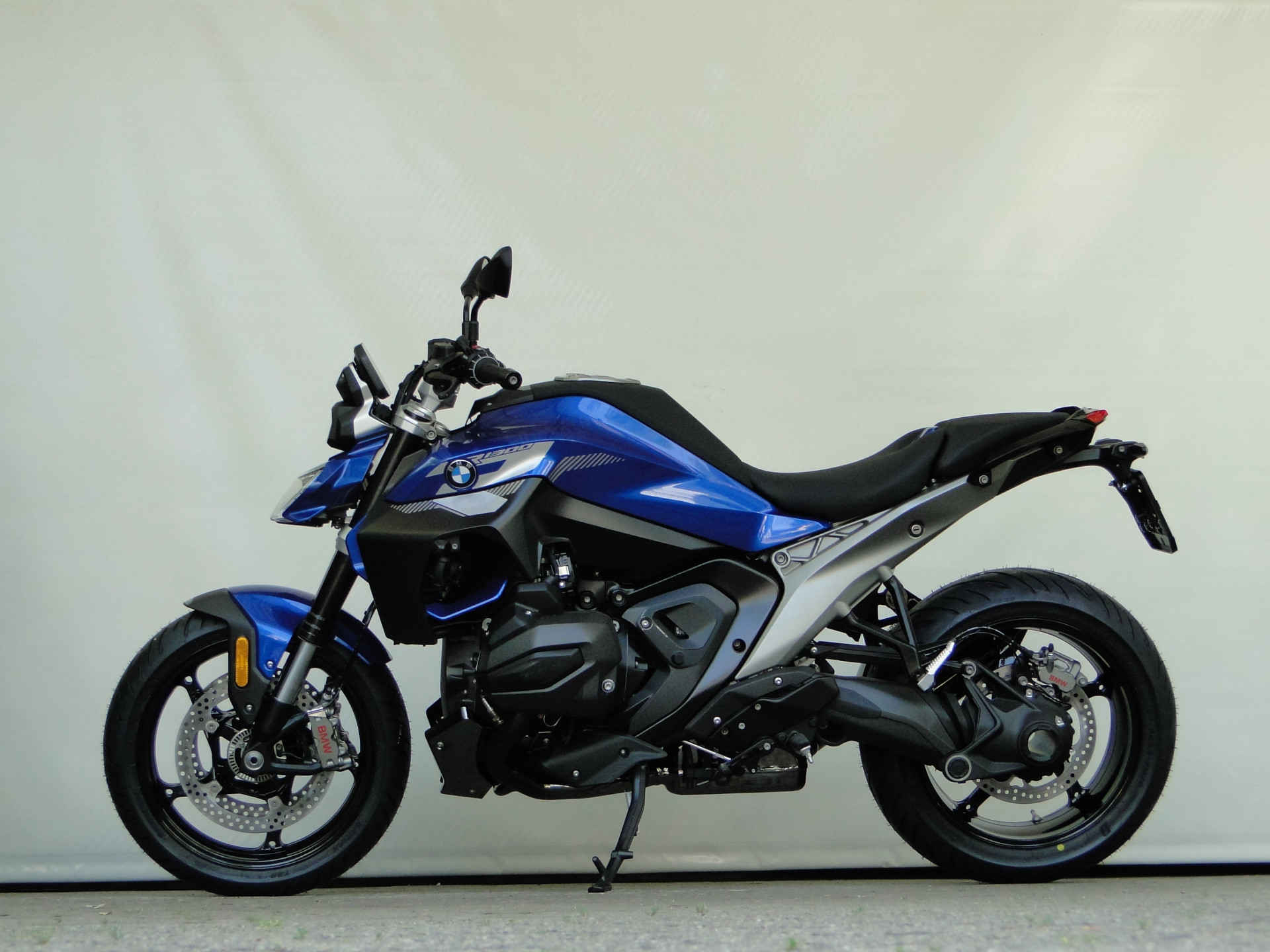 BMW R 1300 R-image-0