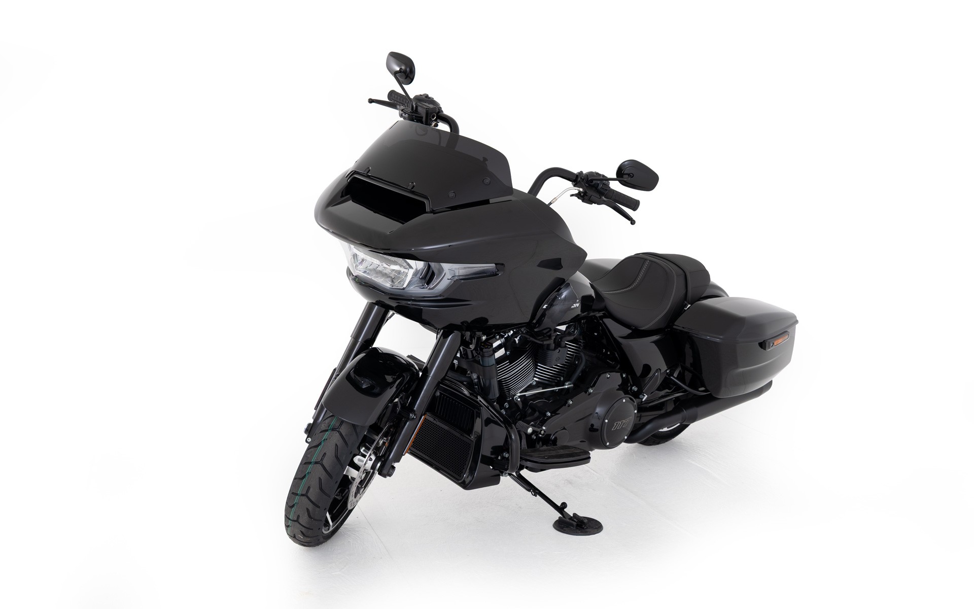 HARLEY-DAVIDSON FLTRX Road Glide Black Finish 117-image-4