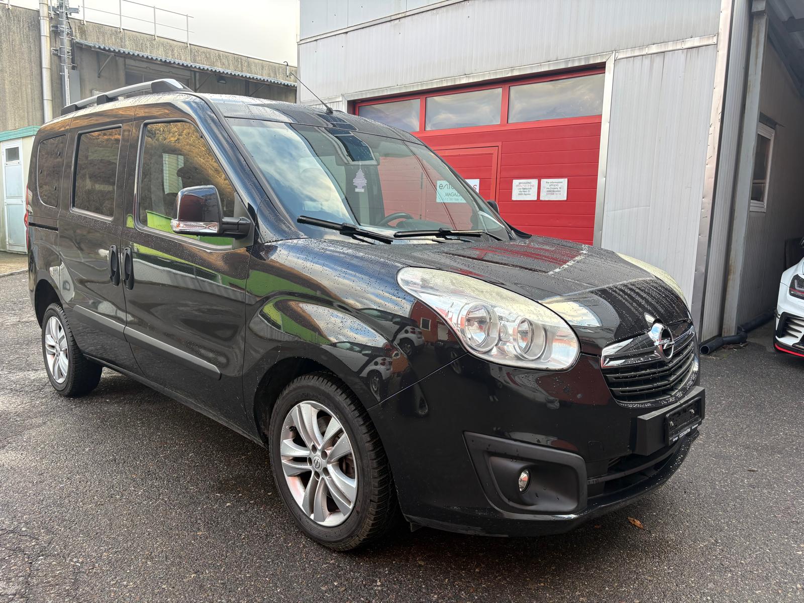 OPEL Combo 1.4 Turbo 7 POSTI-image-2