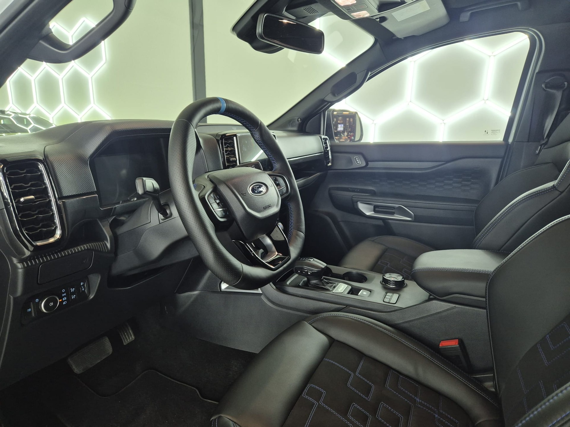 FORD Ranger MS-RT 3.0 4WD Automat-image-14