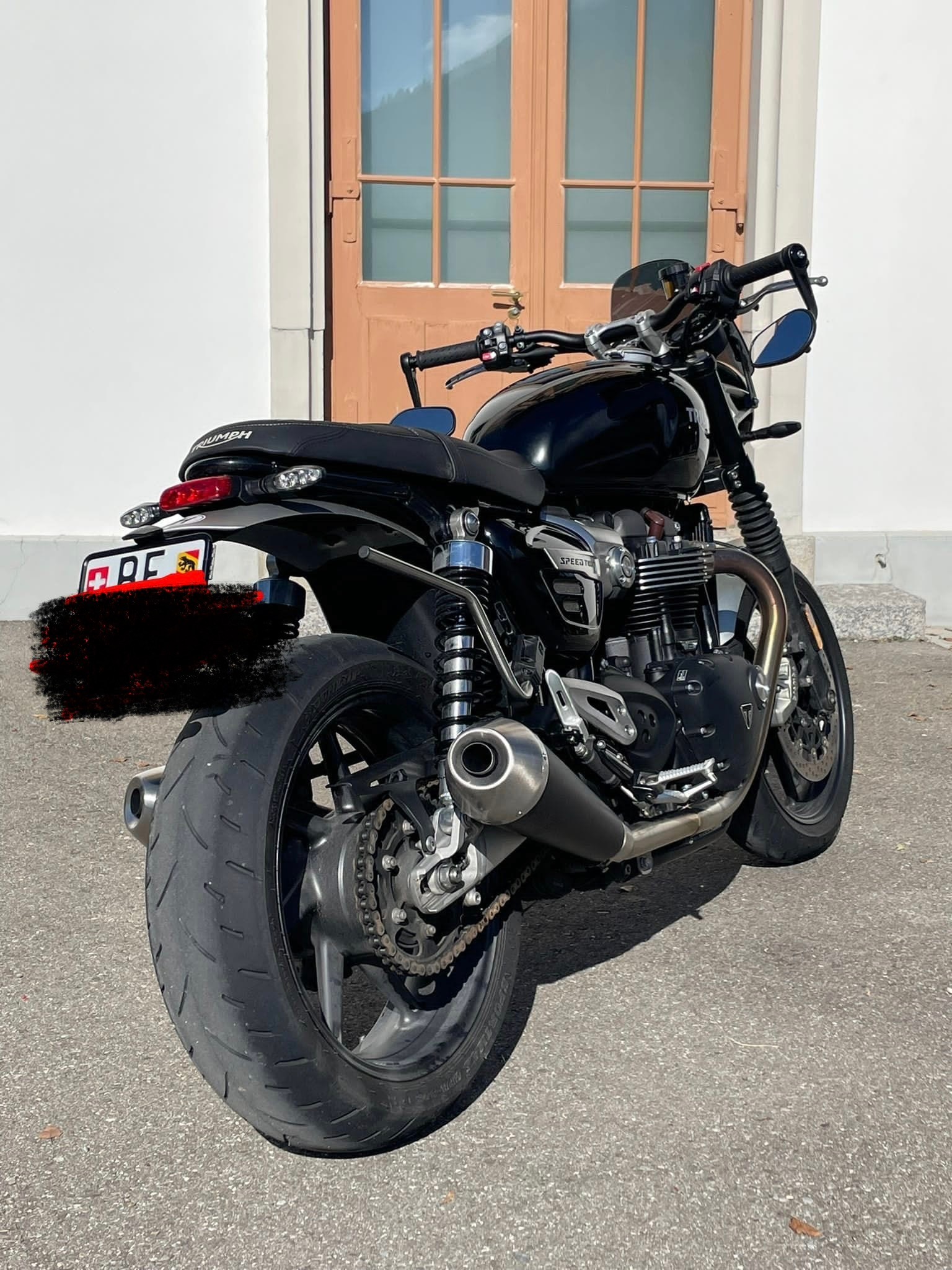 TRIUMPH Speed Twin 1200-image-5