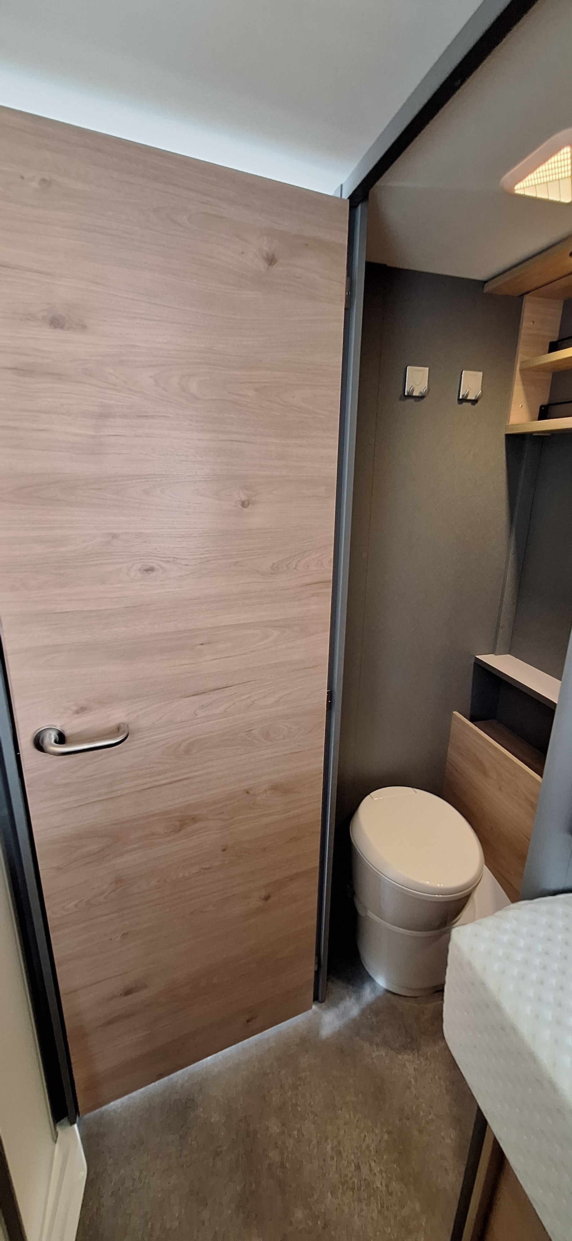 DETHLEFFS Just Camp T 7057 EB auf Opel Movano-image-13