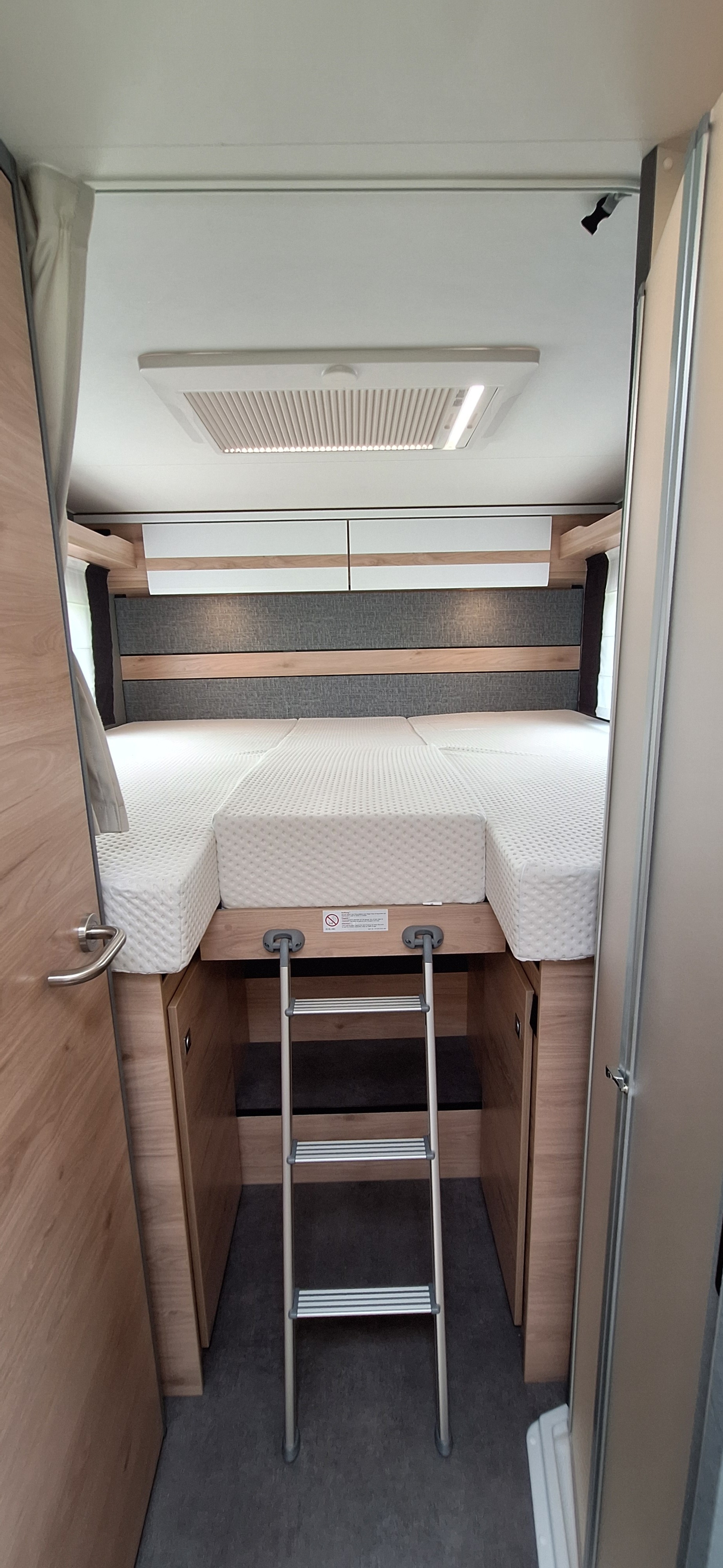 DETHLEFFS Just Camp T 7057 EB auf Opel Movano-image-12