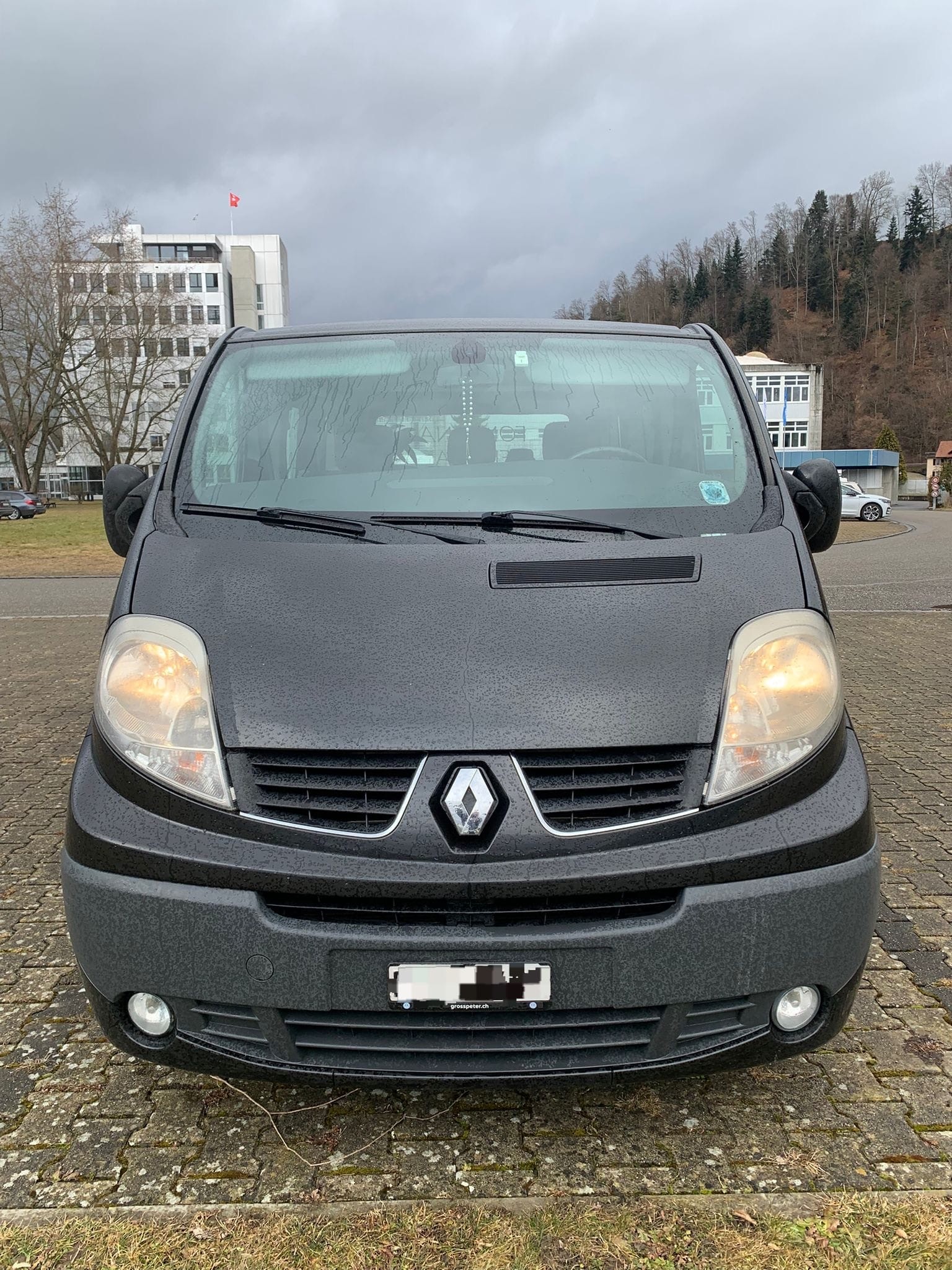 RENAULT Trafic 2.5dCi L1H1 Passenger Expression