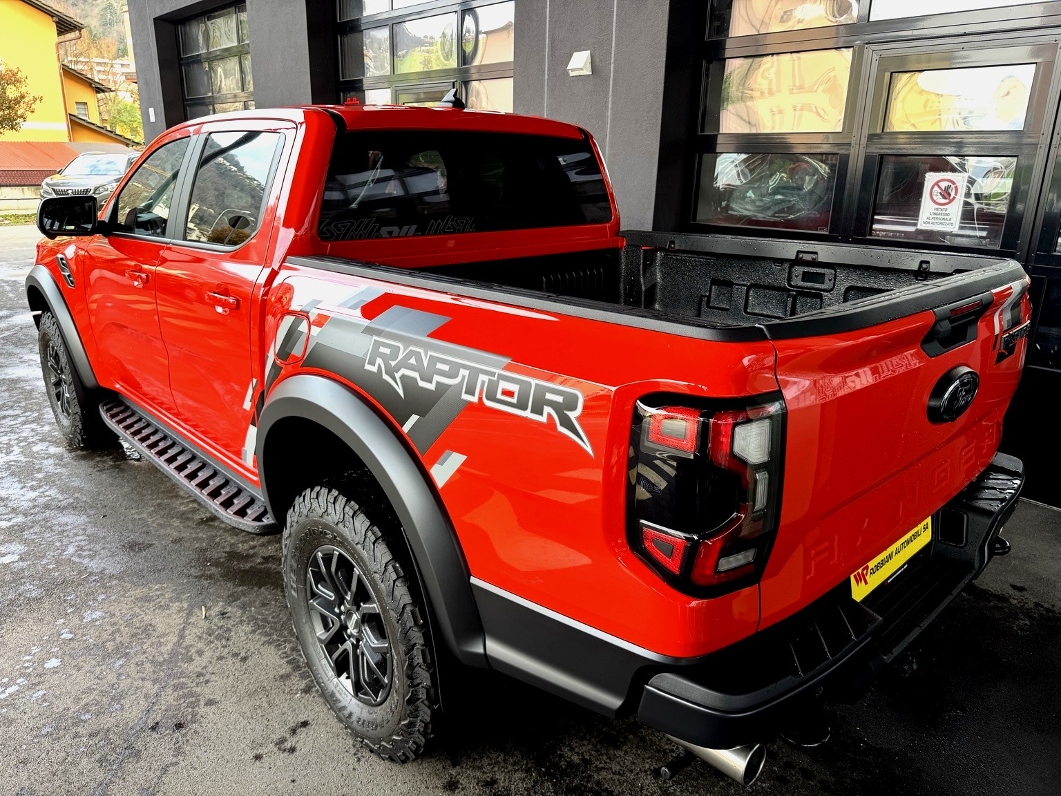 FORD Ranger Raptor 3.0 V6 BI TB AWD4x4 A-image-4