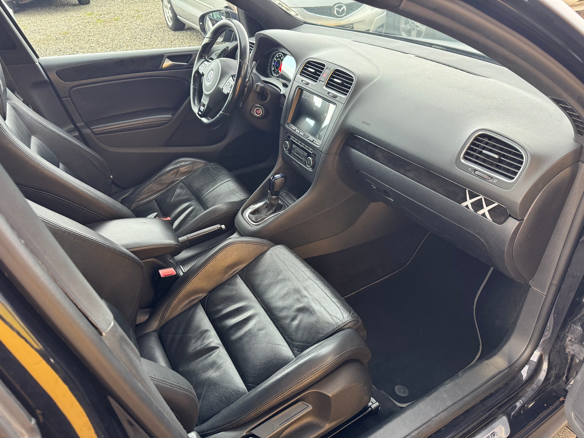 VW Golf 2.0 TSI R 4Motion DSG-image-10