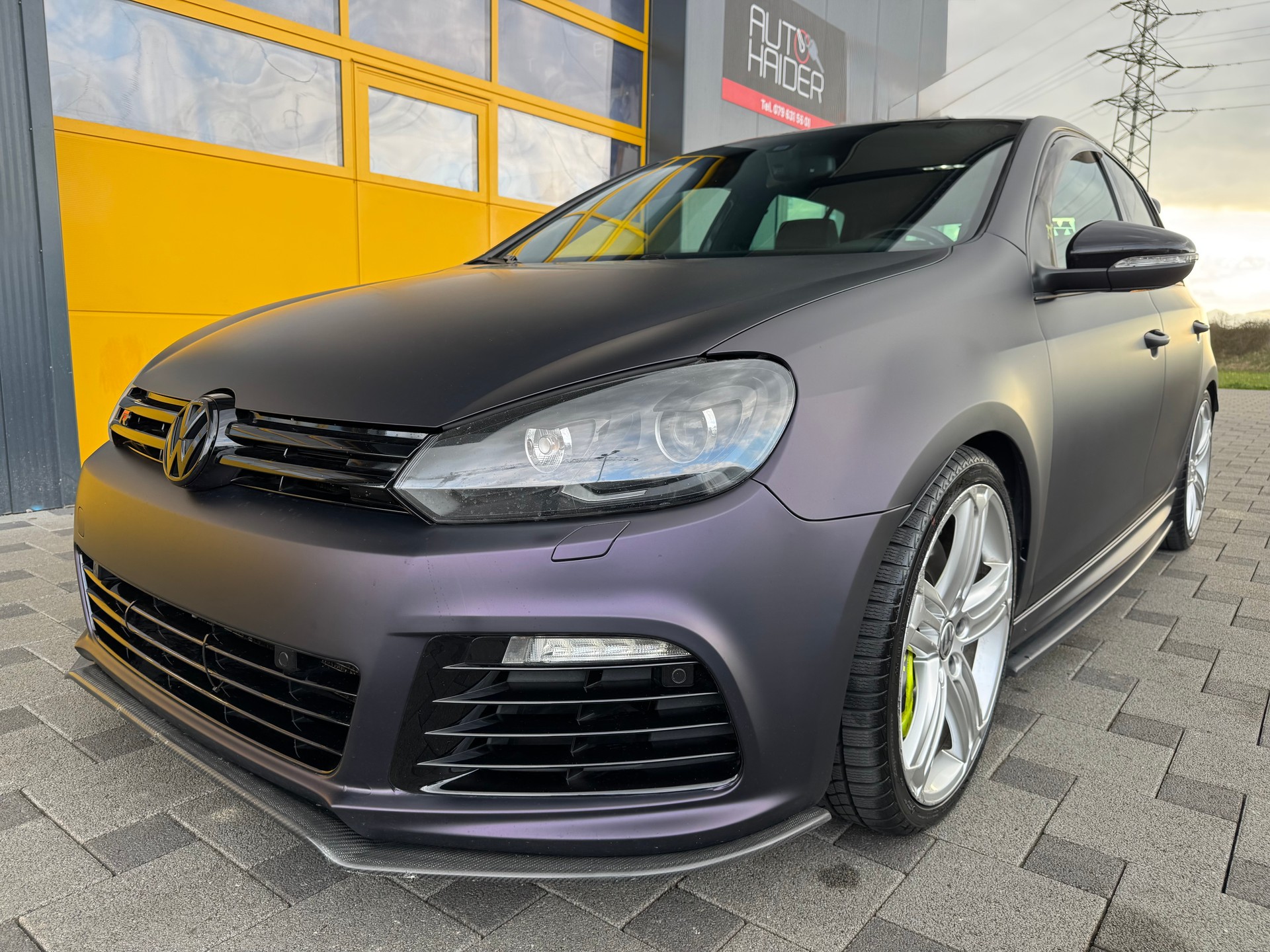 VW Golf 2.0 TSI R 4Motion DSG-image-7