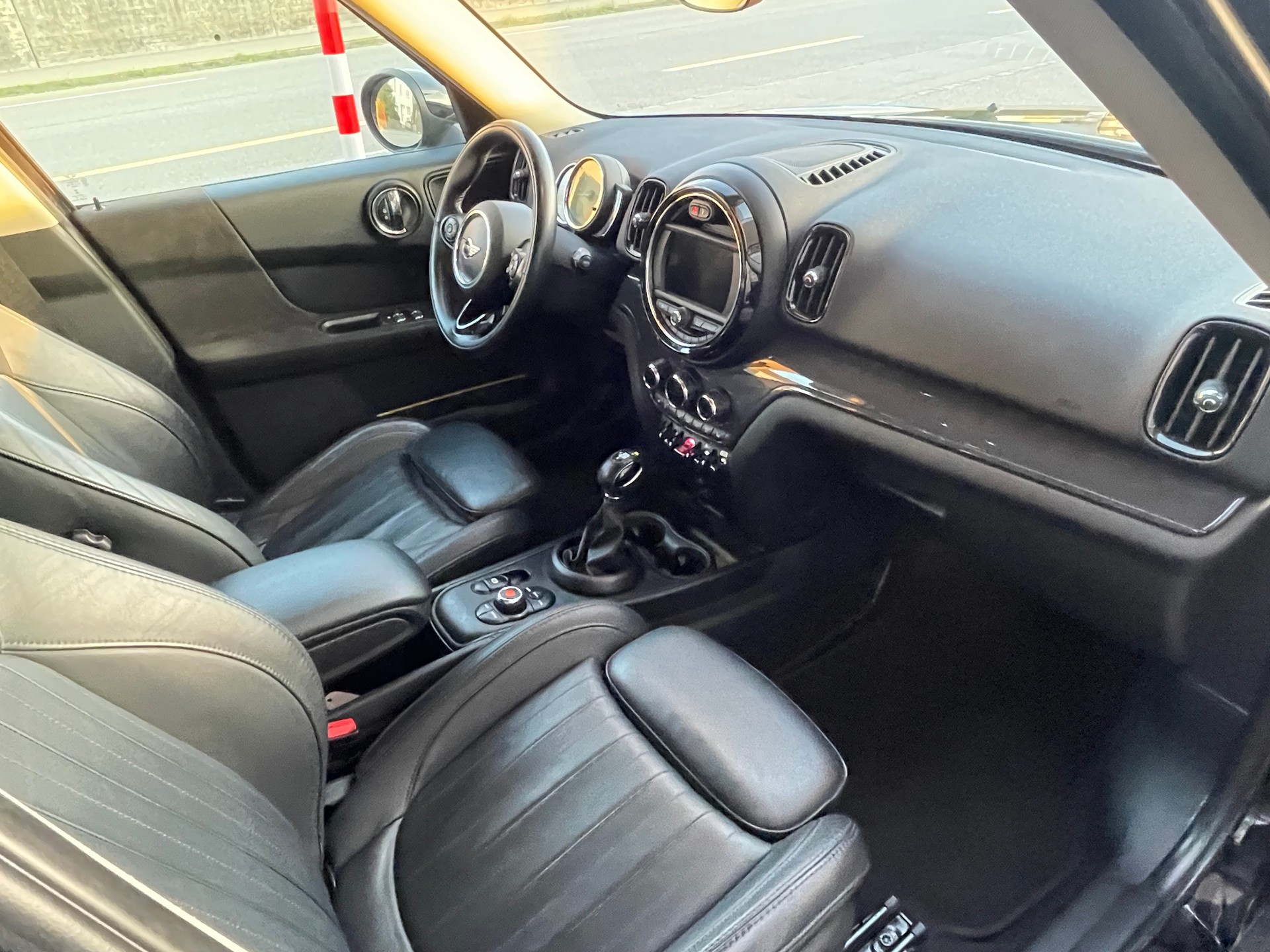 MINI Countryman One FWD Steptronic-image-6