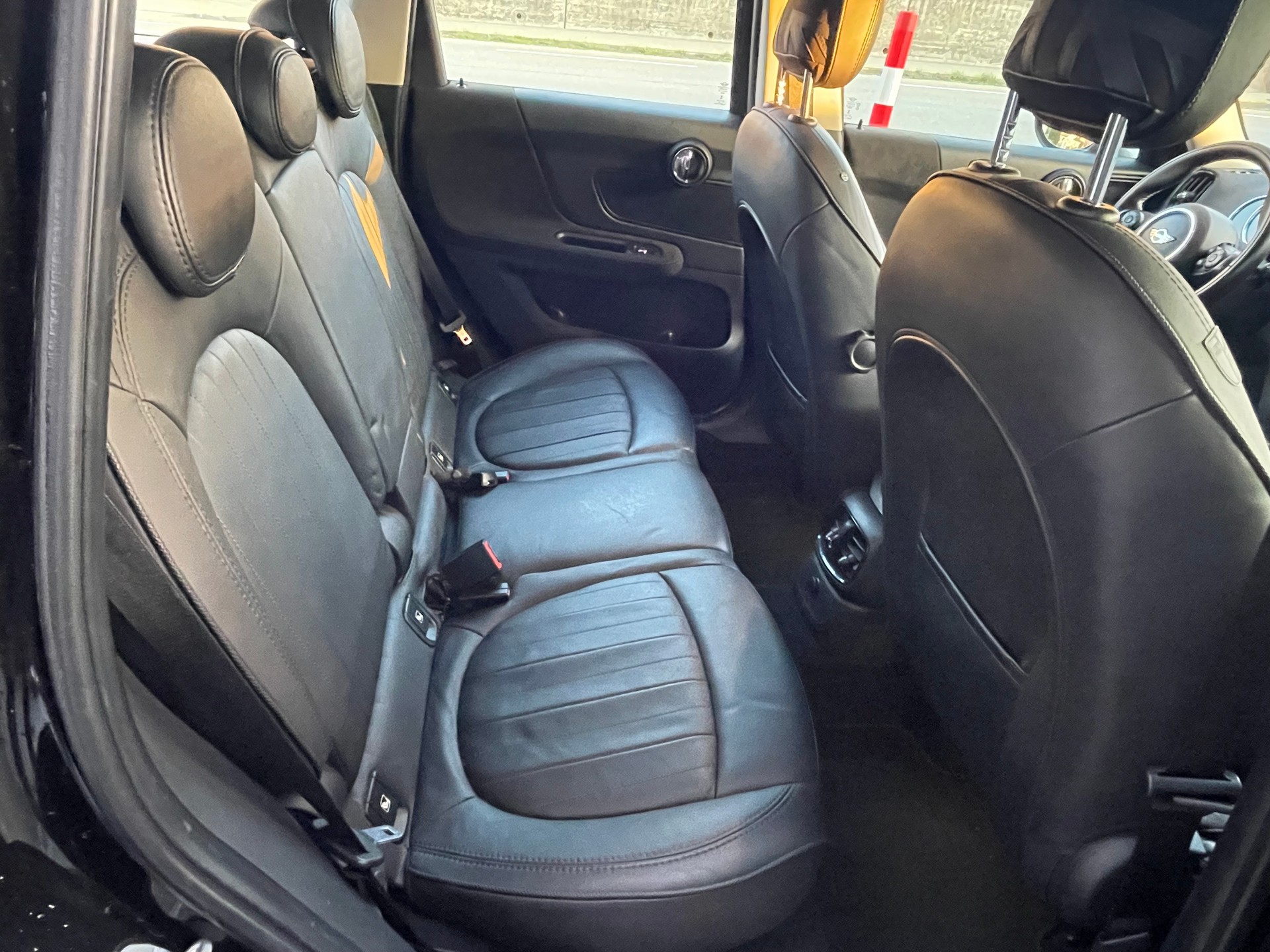 MINI Countryman One FWD Steptronic-image-7