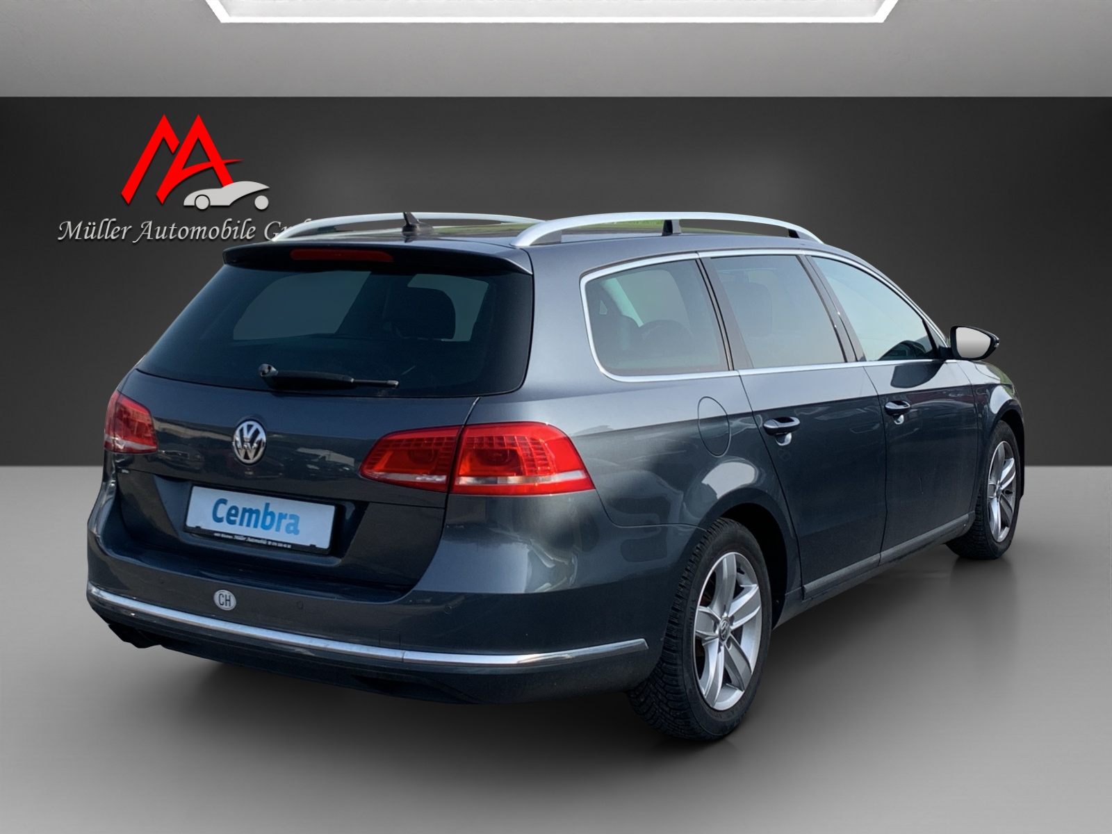 VW Passat Variant 1.8 TSI Highline DSG-image-5