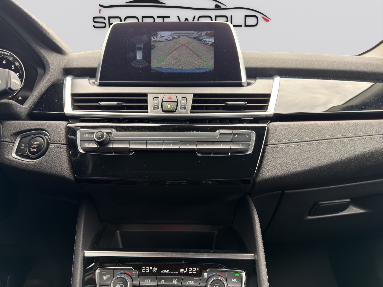 BMW 218i Active Tourer Sport Line-image-18